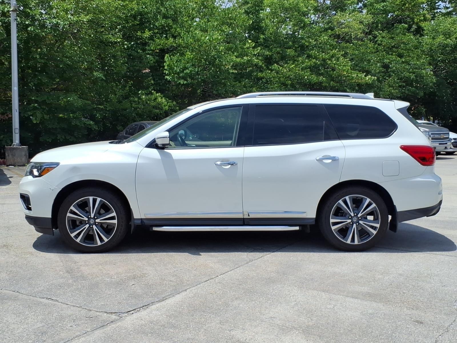 Used 2019 Pearl White Tricoat Nissan Platinum image 3