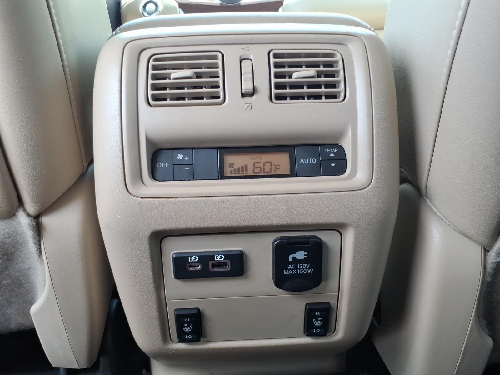Used 2019 Pearl White Tricoat Nissan Platinum image 22
