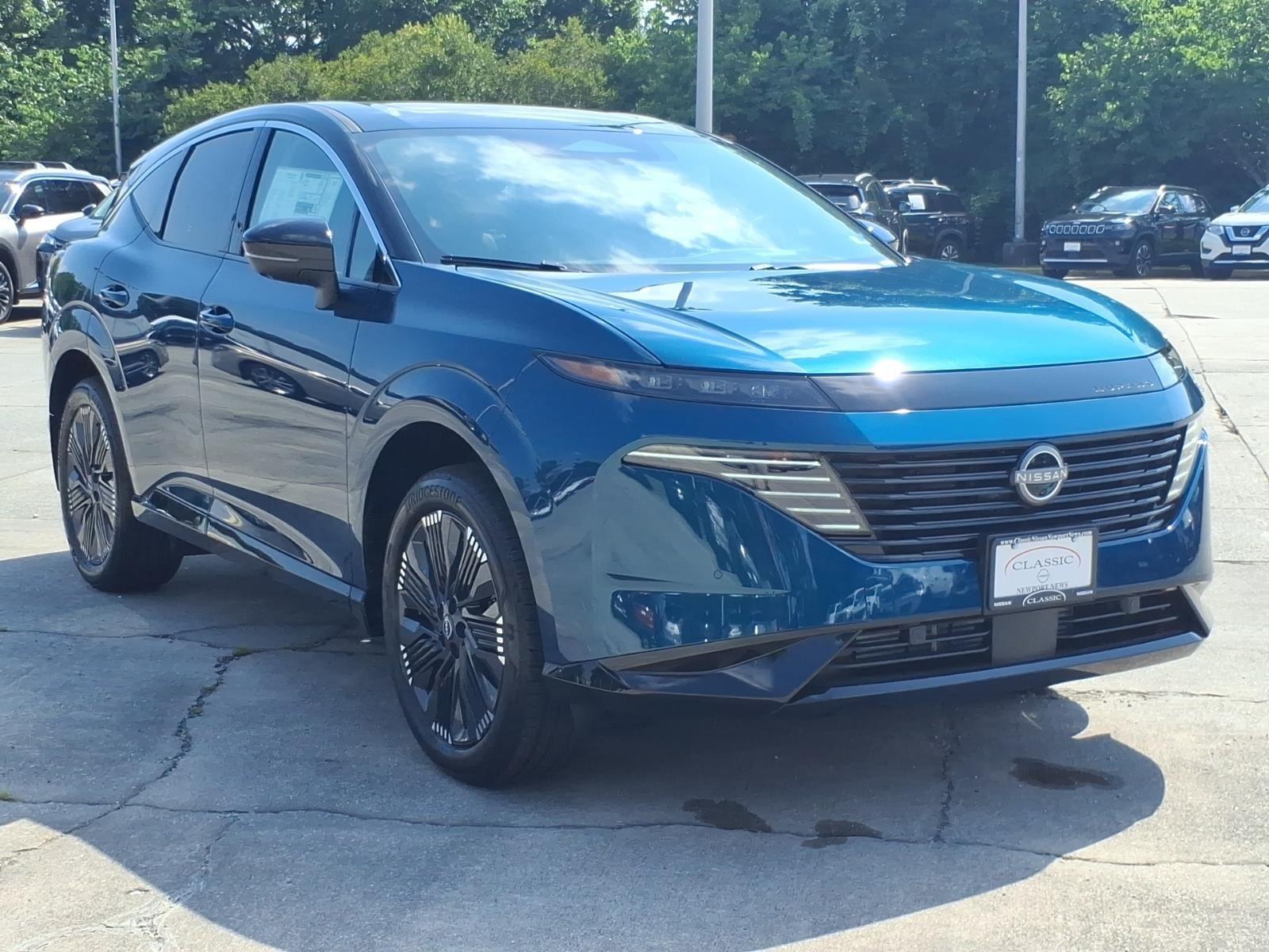 New 2026 Aurora Blue Pearl Metallic/Super Black Nissan Platinum image 5