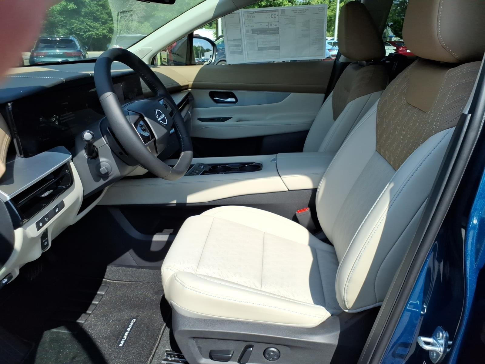 New 2026 Aurora Blue Pearl Metallic/Super Black Nissan Platinum image 11