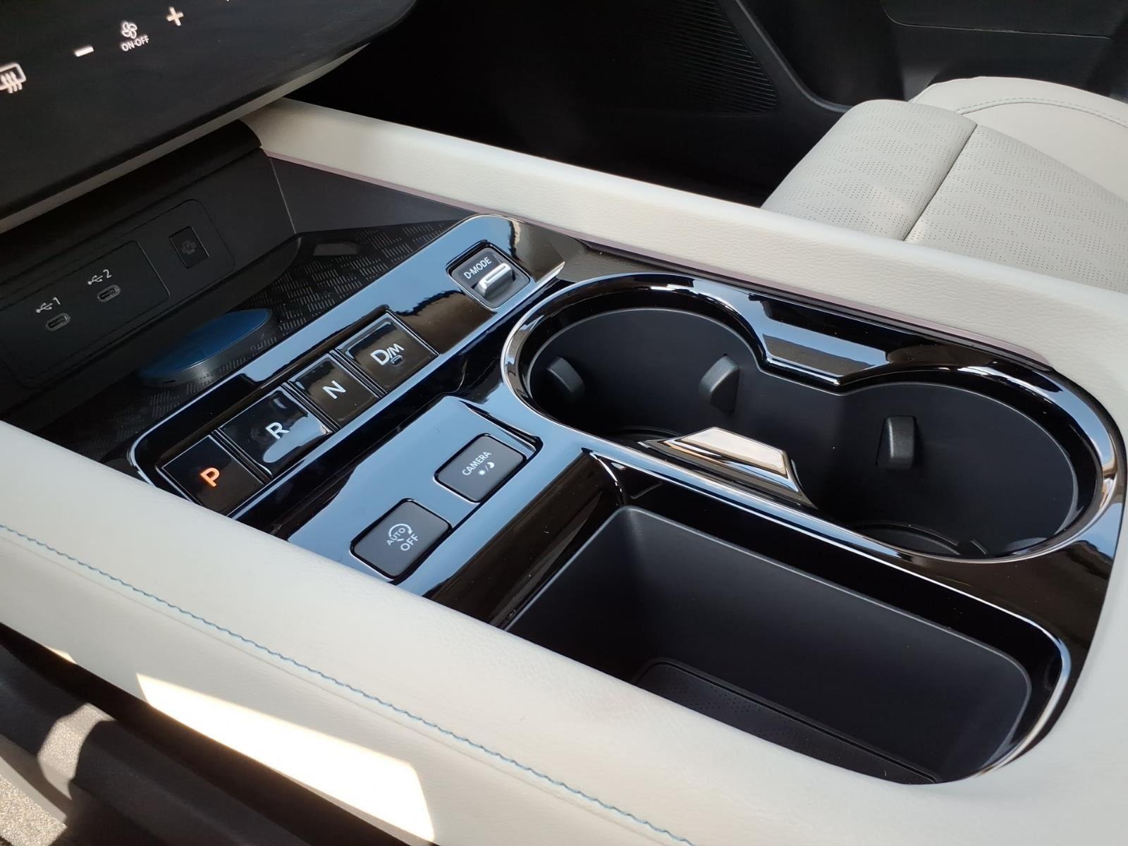 New 2026 Aurora Blue Pearl Metallic/Super Black Nissan Platinum image 18