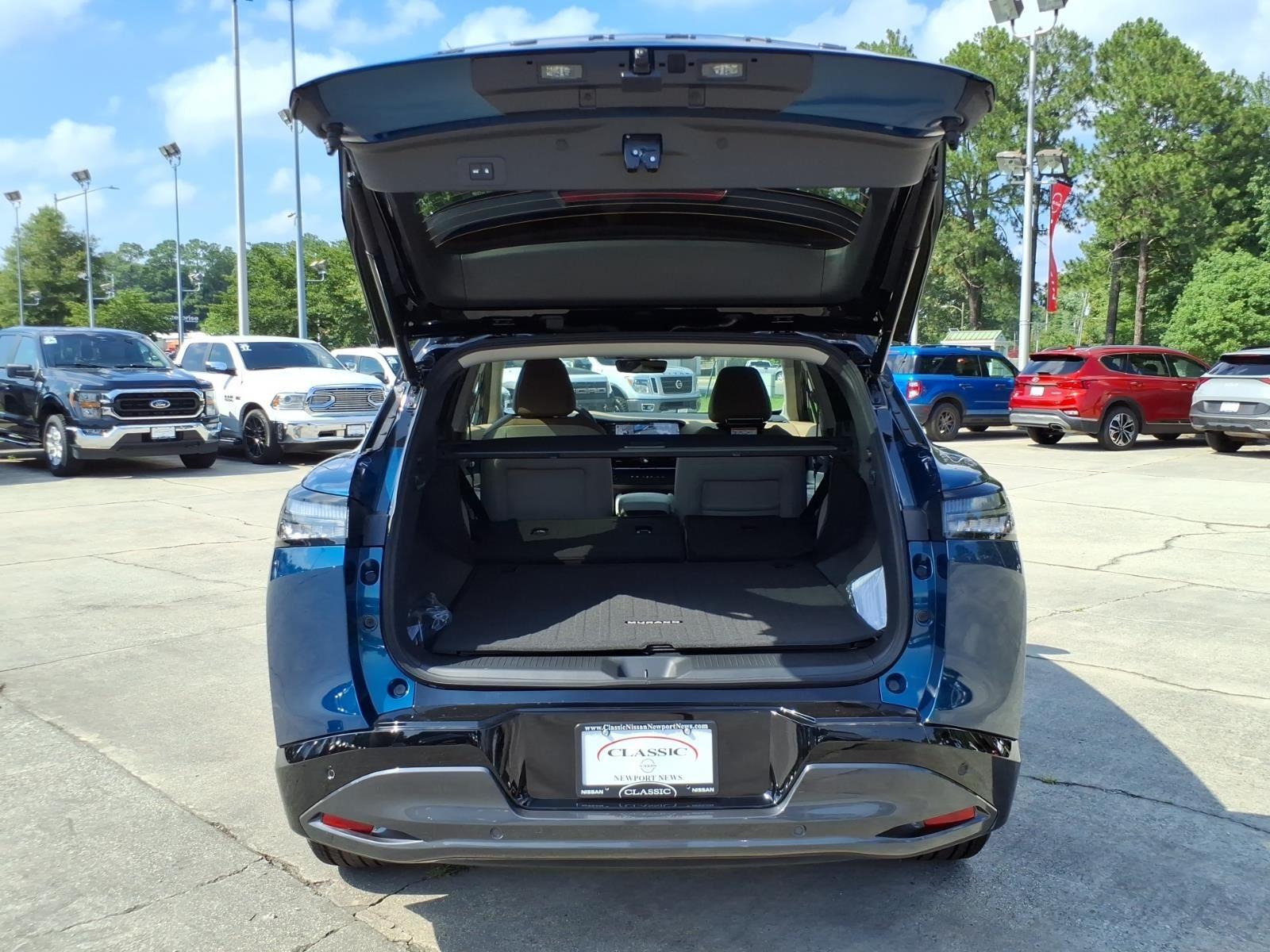 New 2026 Aurora Blue Pearl Metallic/Super Black Nissan Platinum image 24
