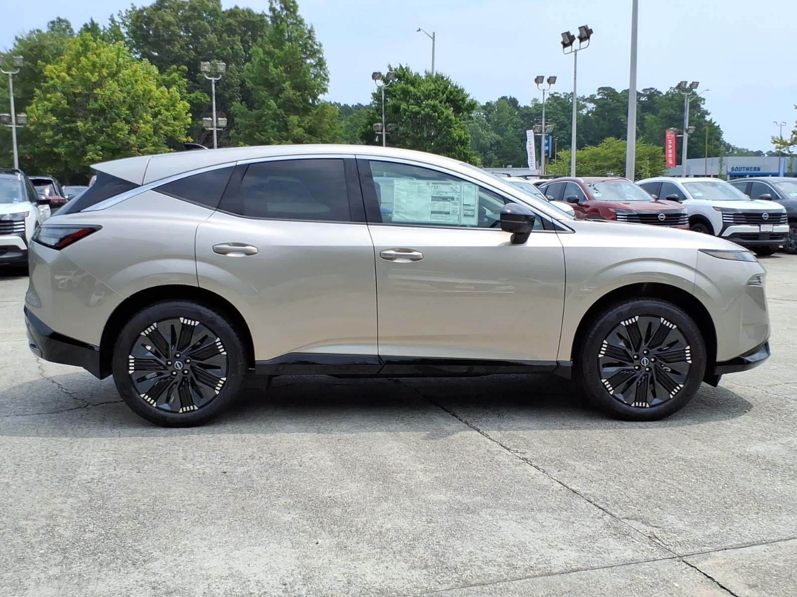 New 2026 Champagne Silver Metallic Nissan Platinum image 6