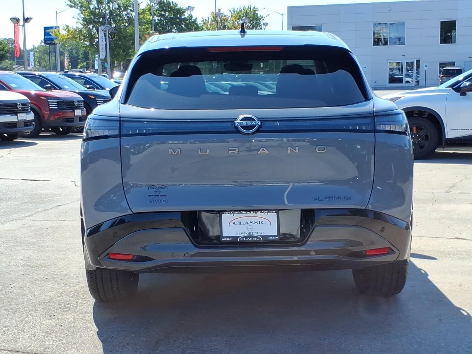 New 2026 Boulder Gray Pearl/Super Black Nissan Platinum image 8