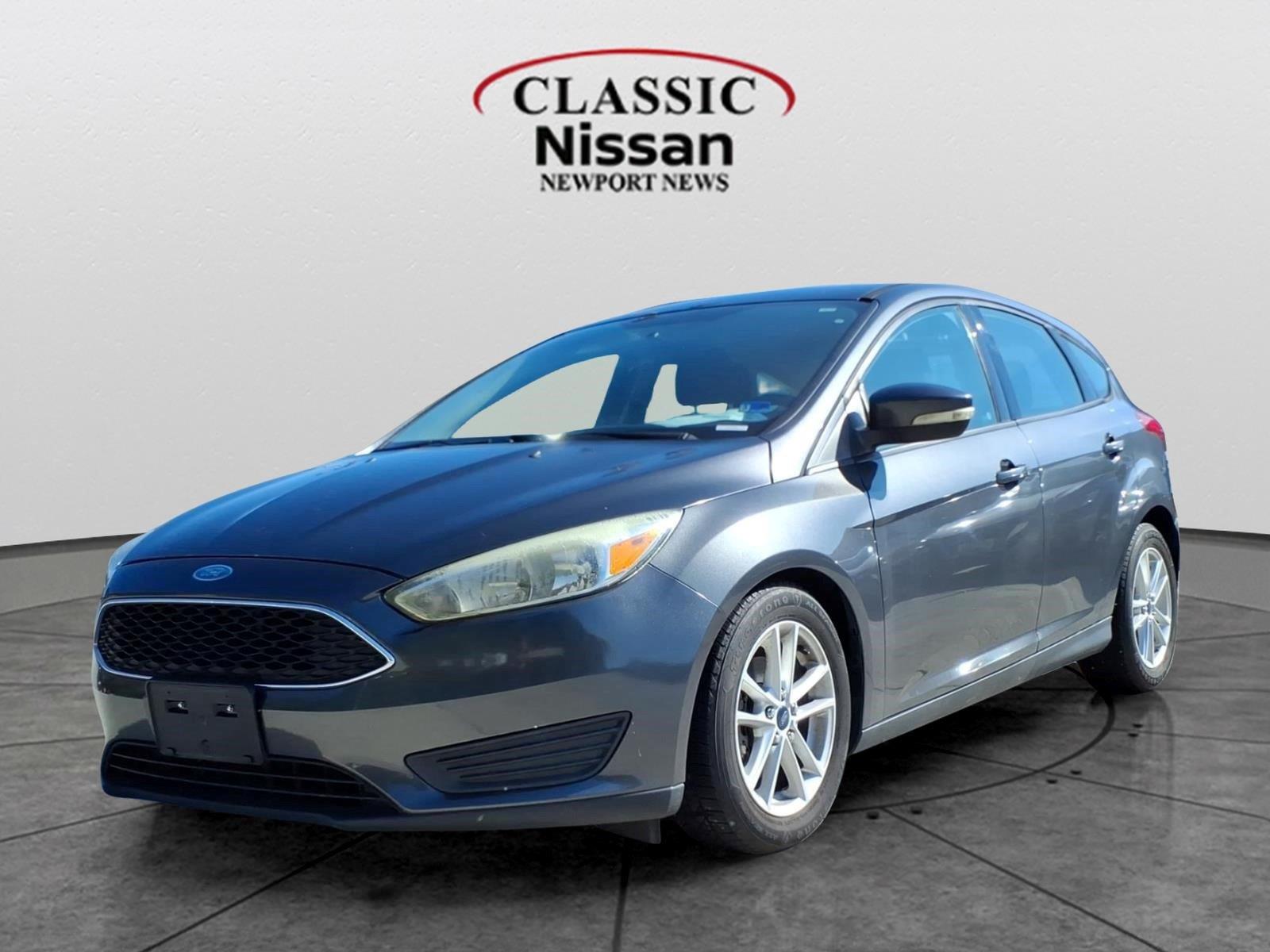 2016 Ford Focus SE Hatchback