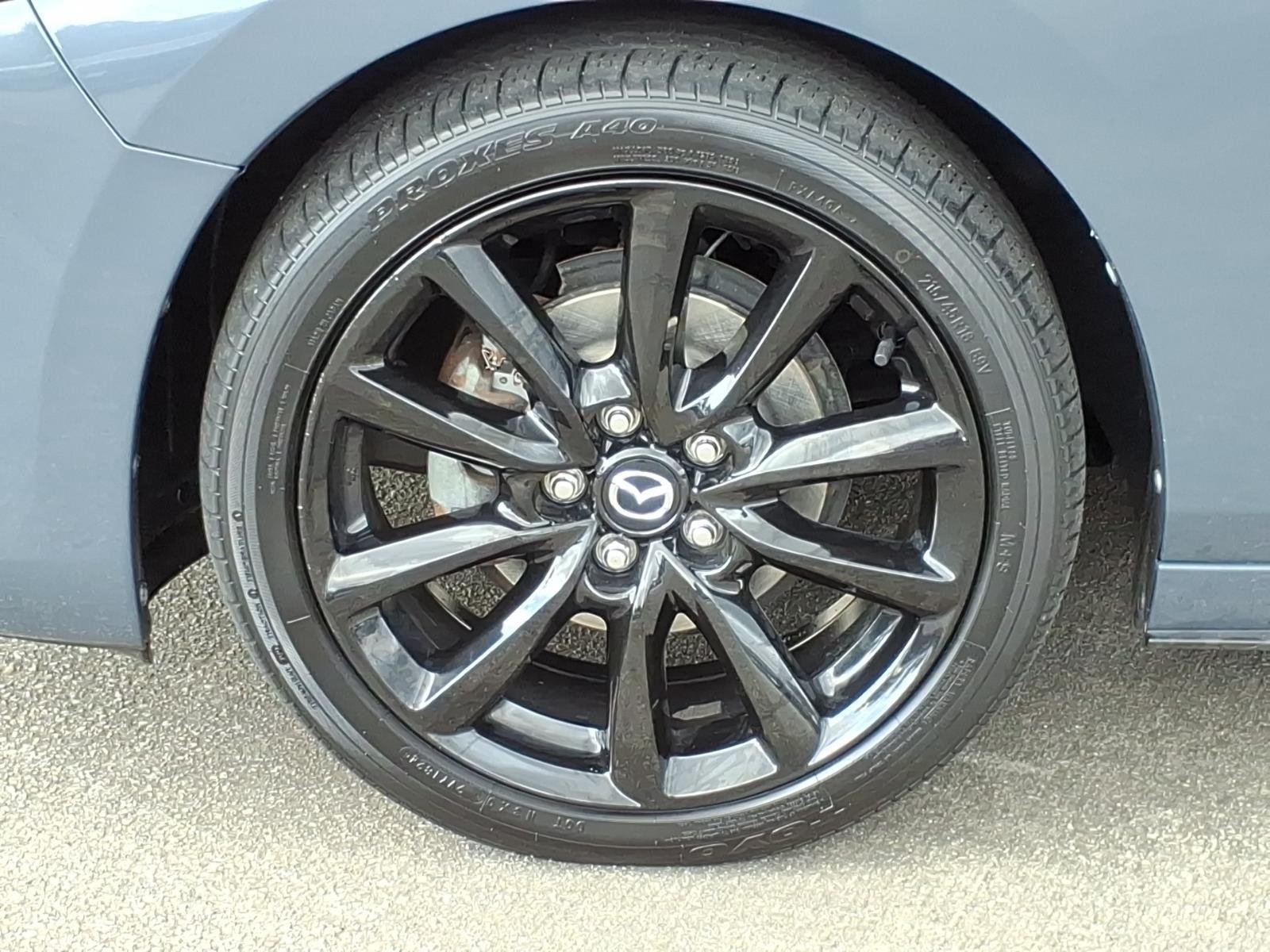 Used 2022 Polymetal Gray Metallic Mazda Carbon Edition image 4