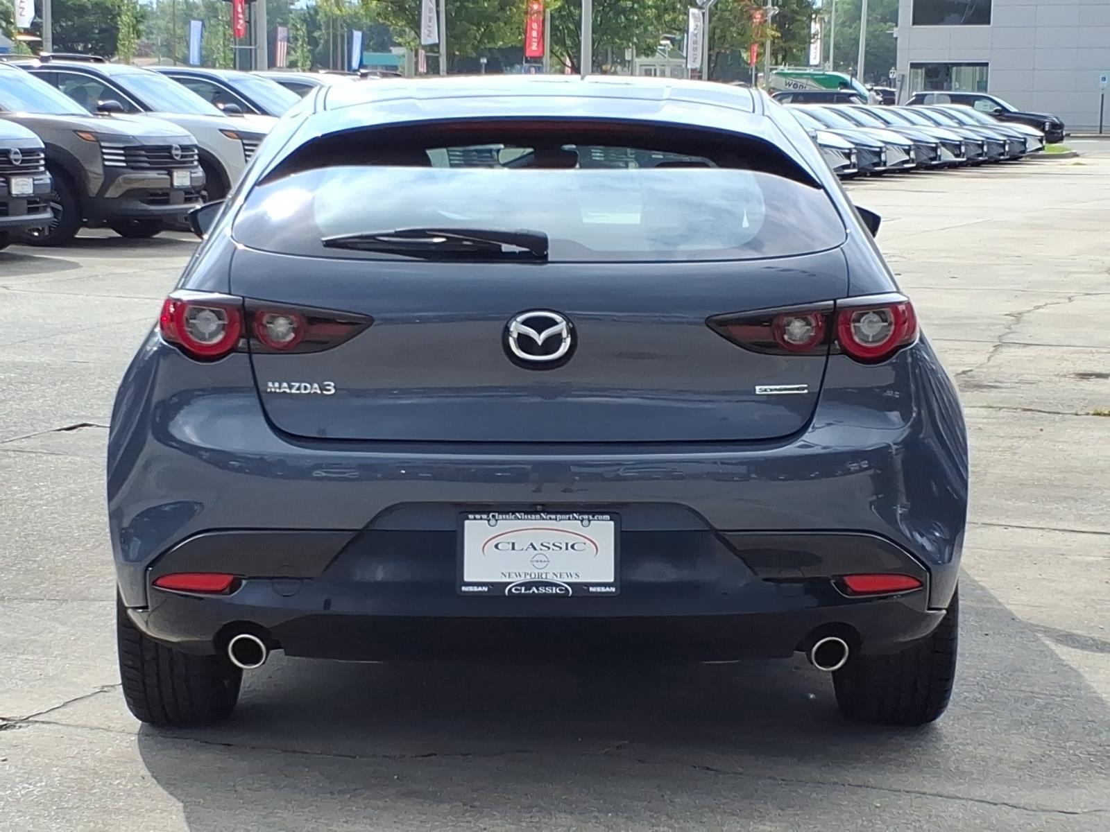Used 2022 Polymetal Gray Metallic Mazda Carbon Edition image 8