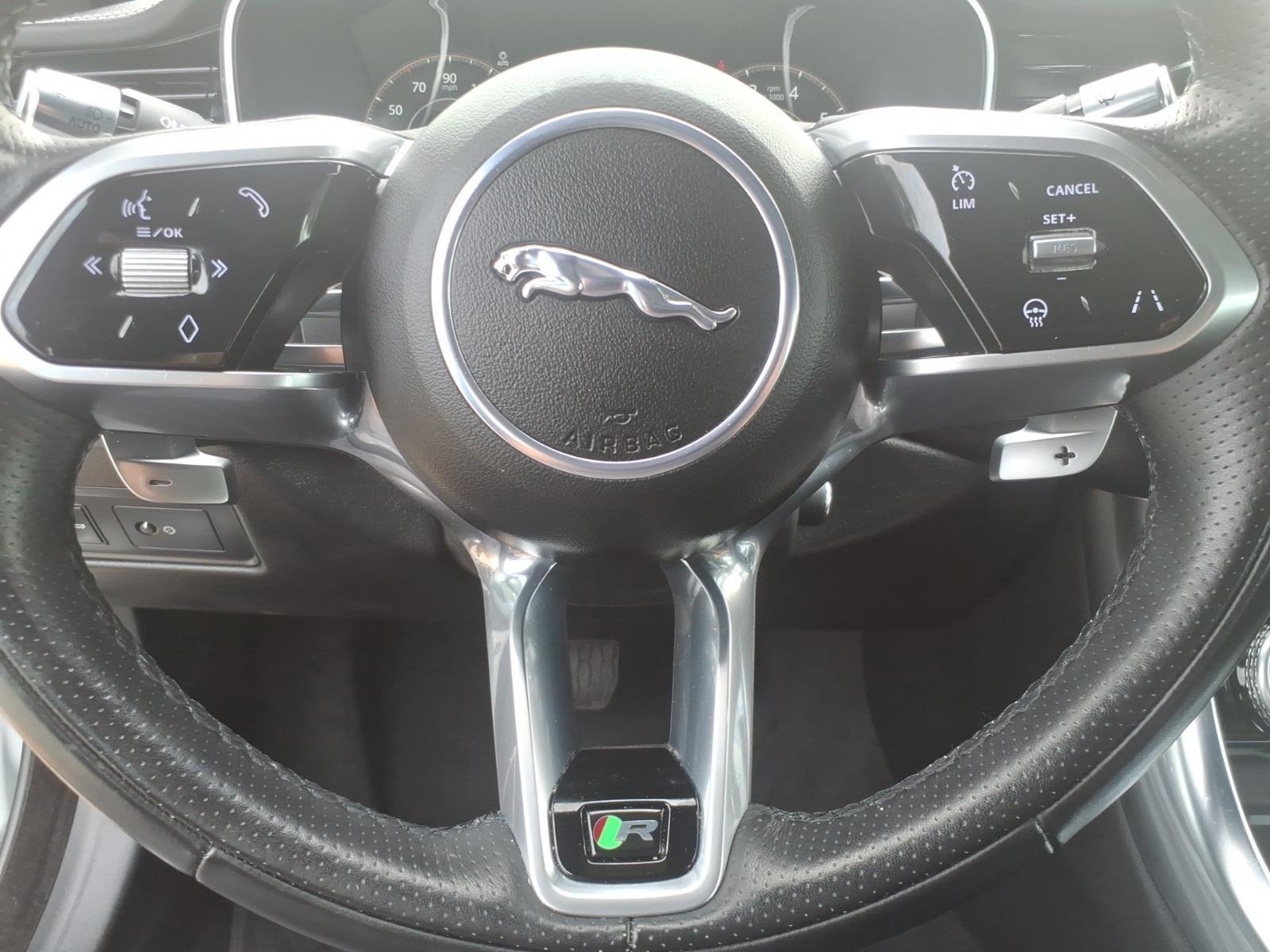 Used 2021 Yulong White Metallic Jaguar R-Dynamic SE image 13