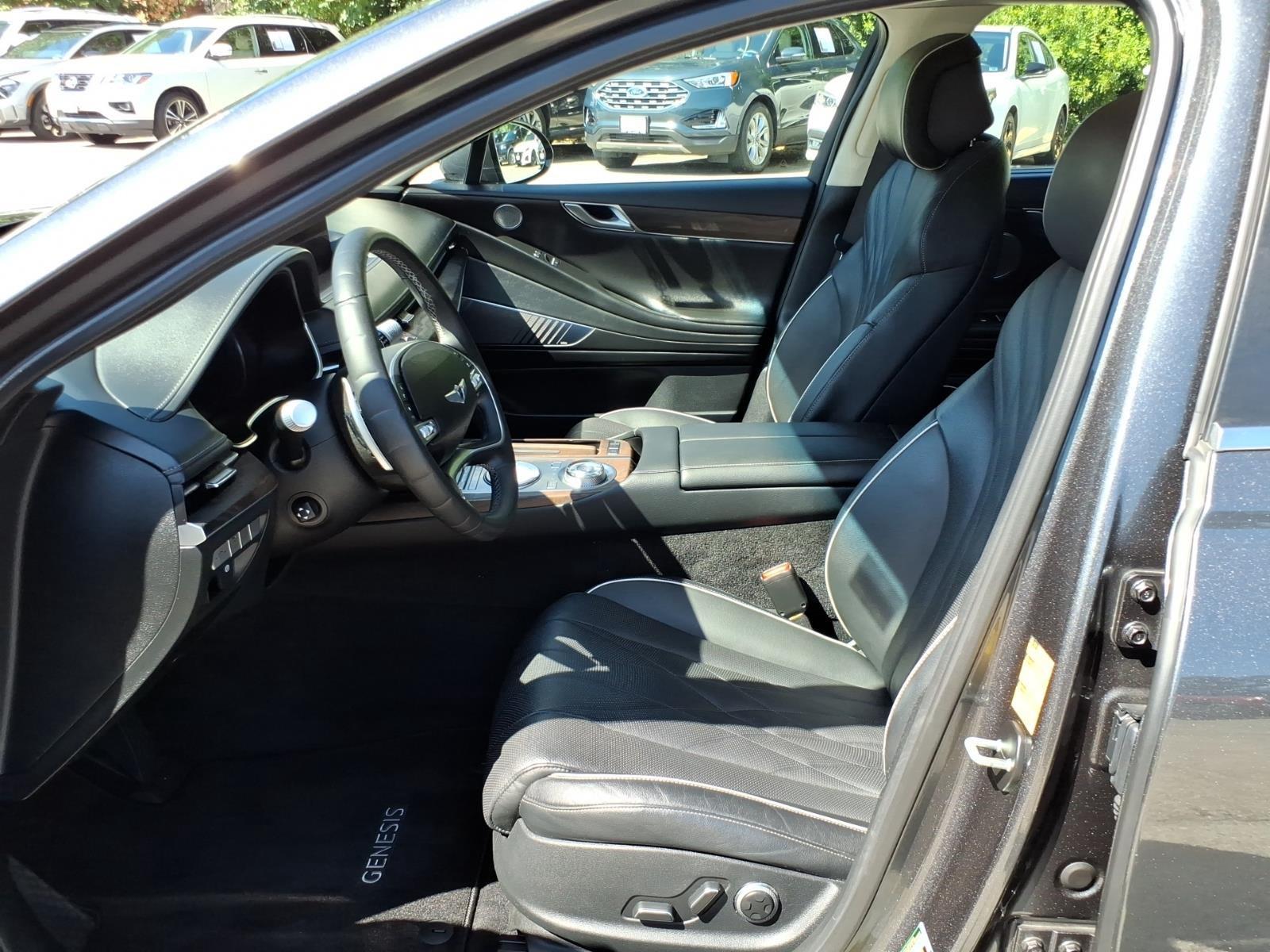 Used 2021 Himalayan Gray Genesis 3.5T image 11