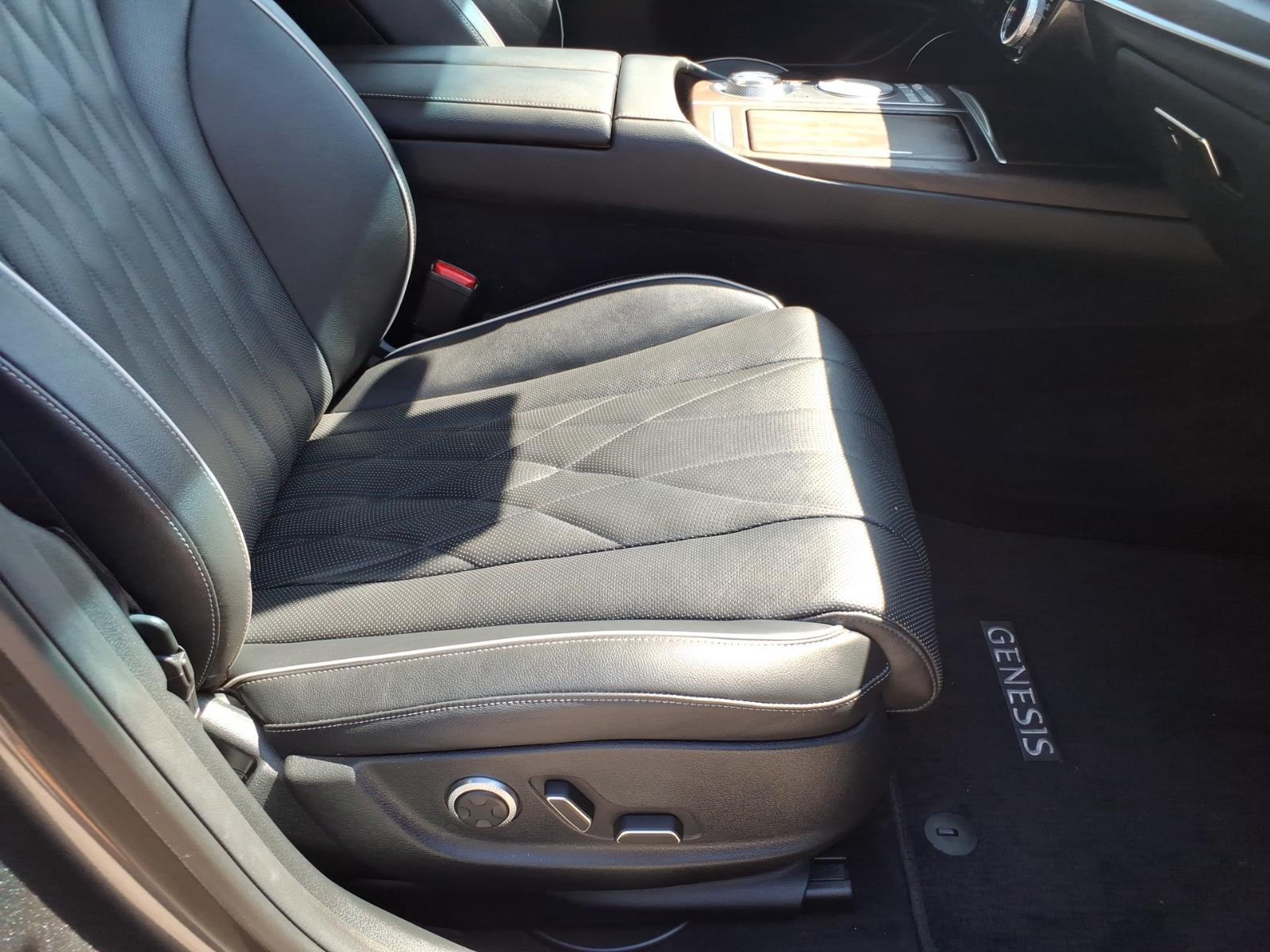 Used 2021 Himalayan Gray Genesis 3.5T image 20