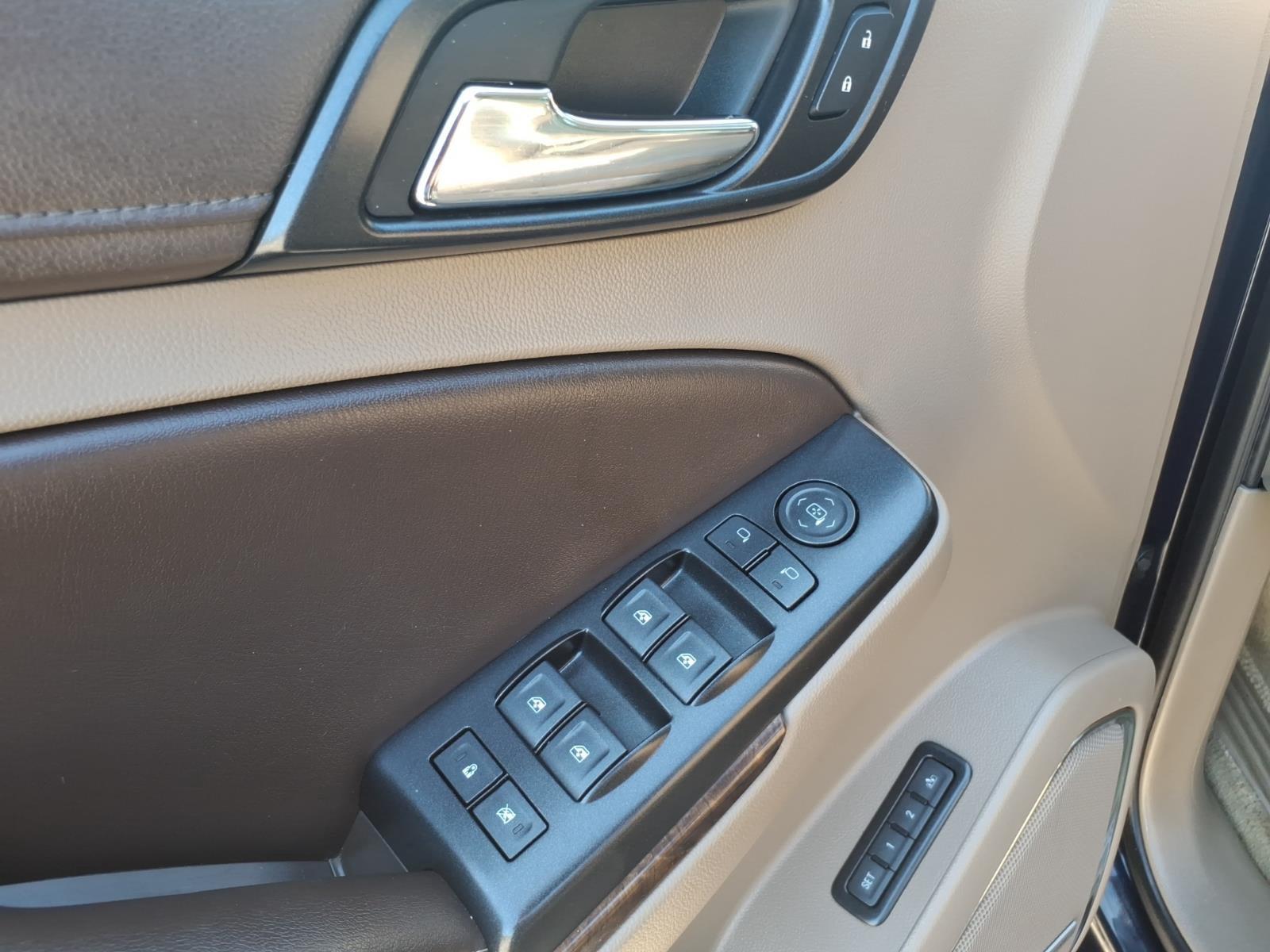Used 2017 Blue Velvet Metallic Chevrolet LT image 11