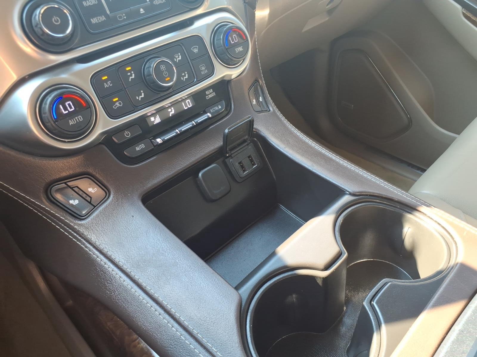 Used 2017 Blue Velvet Metallic Chevrolet LT image 18
