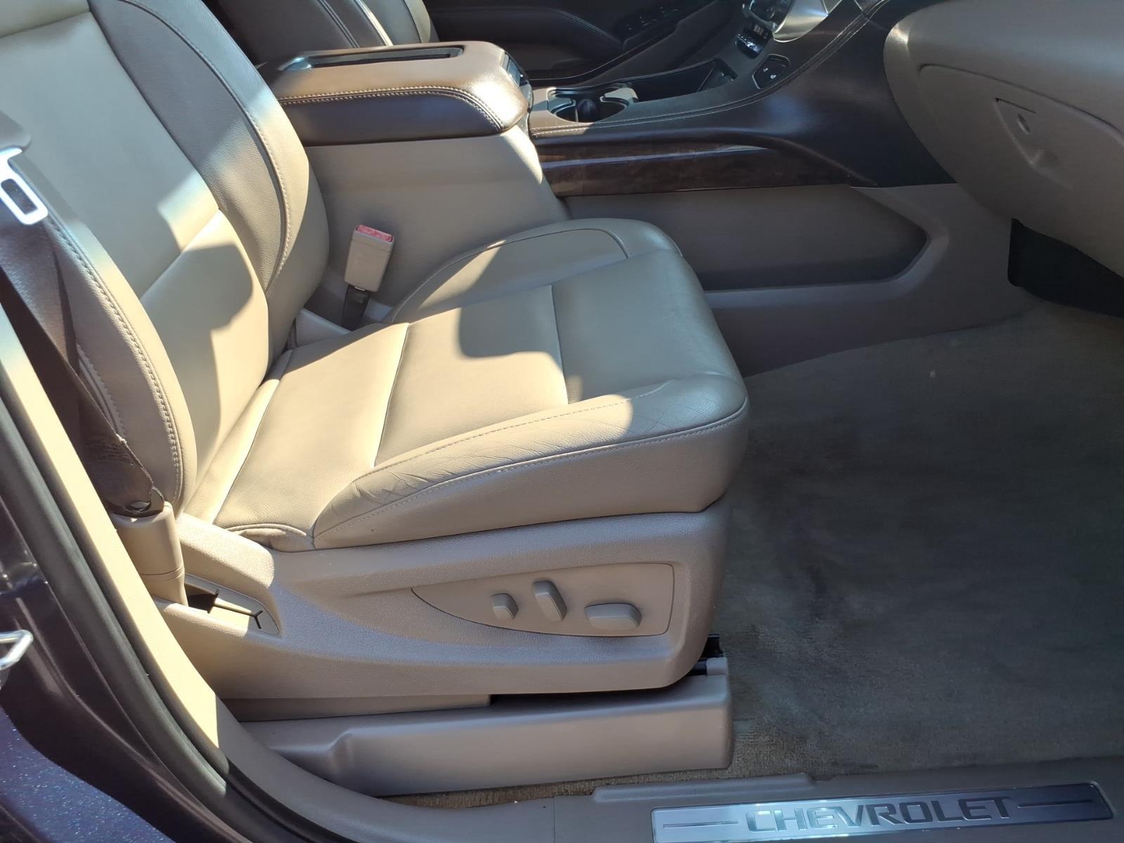 Used 2017 Blue Velvet Metallic Chevrolet LT image 19