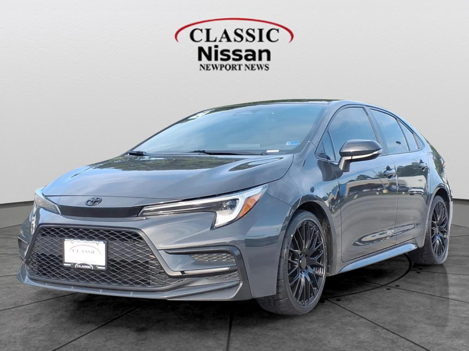 2024 Toyota Corolla Negro (Underground/Midnight Black Metallic) Sedán Tracción delantera Transmisión variable continua