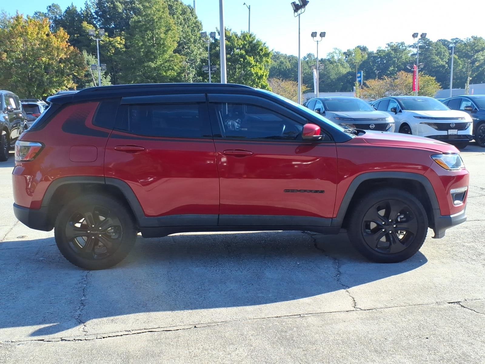 Used 2018 Redline Pearlcoat Jeep Altitude image 6