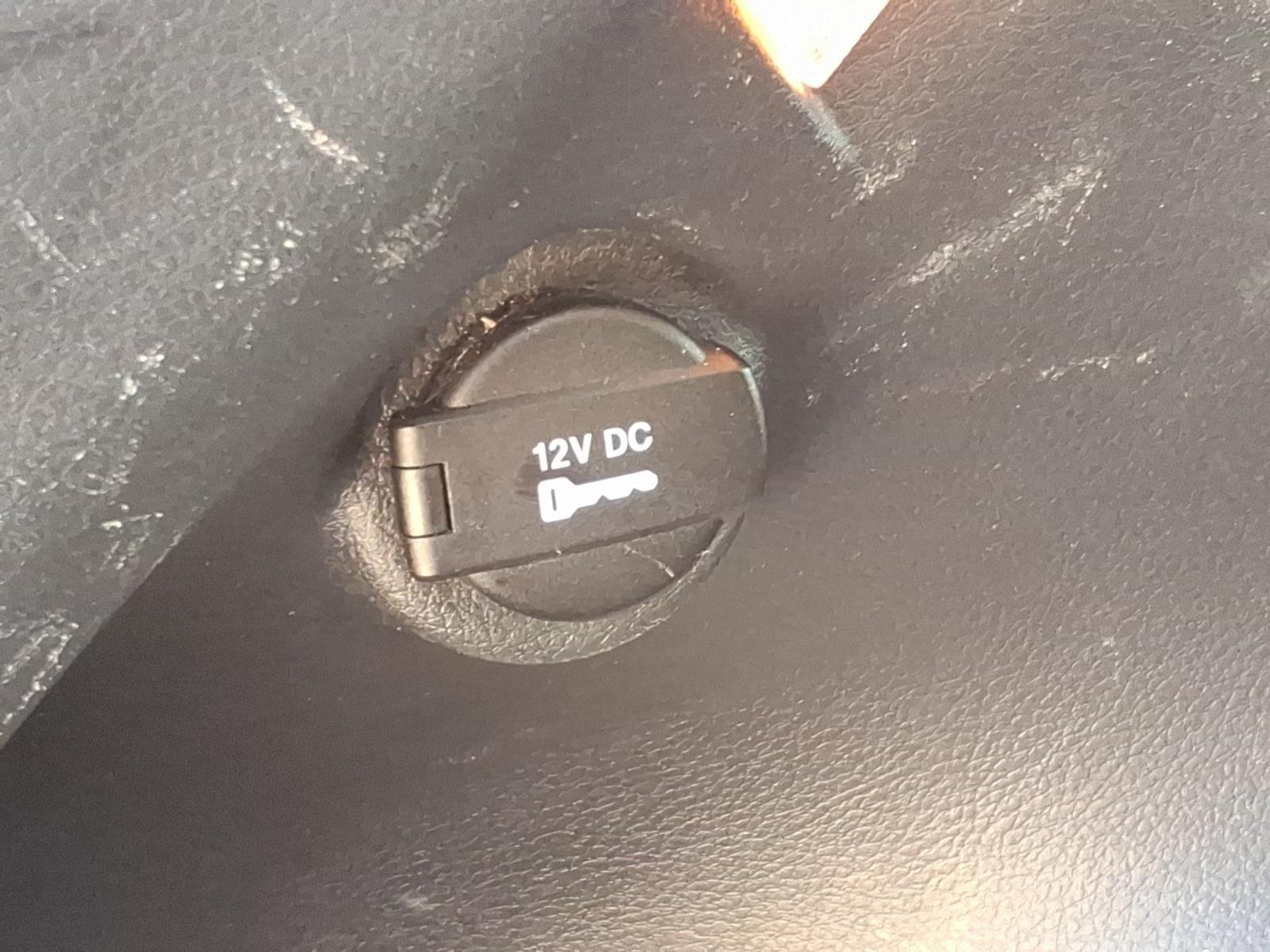 Used 2018 Redline Pearlcoat Jeep Altitude image 25
