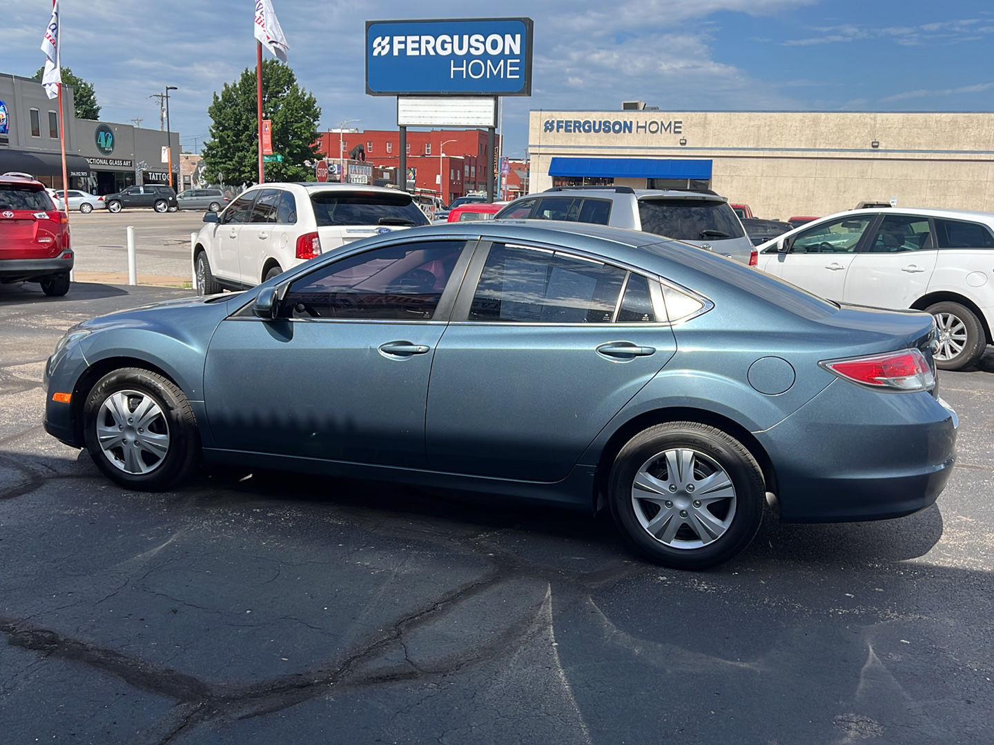 View vehicle photo 4