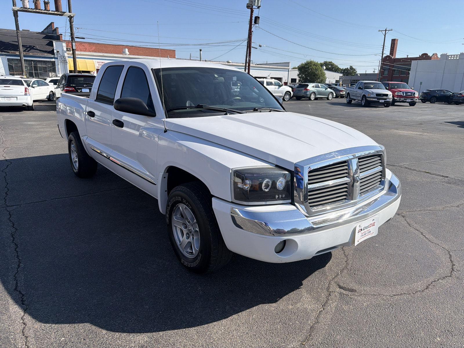 2005 Dodge Dakota Laramie Quad Cab RWD