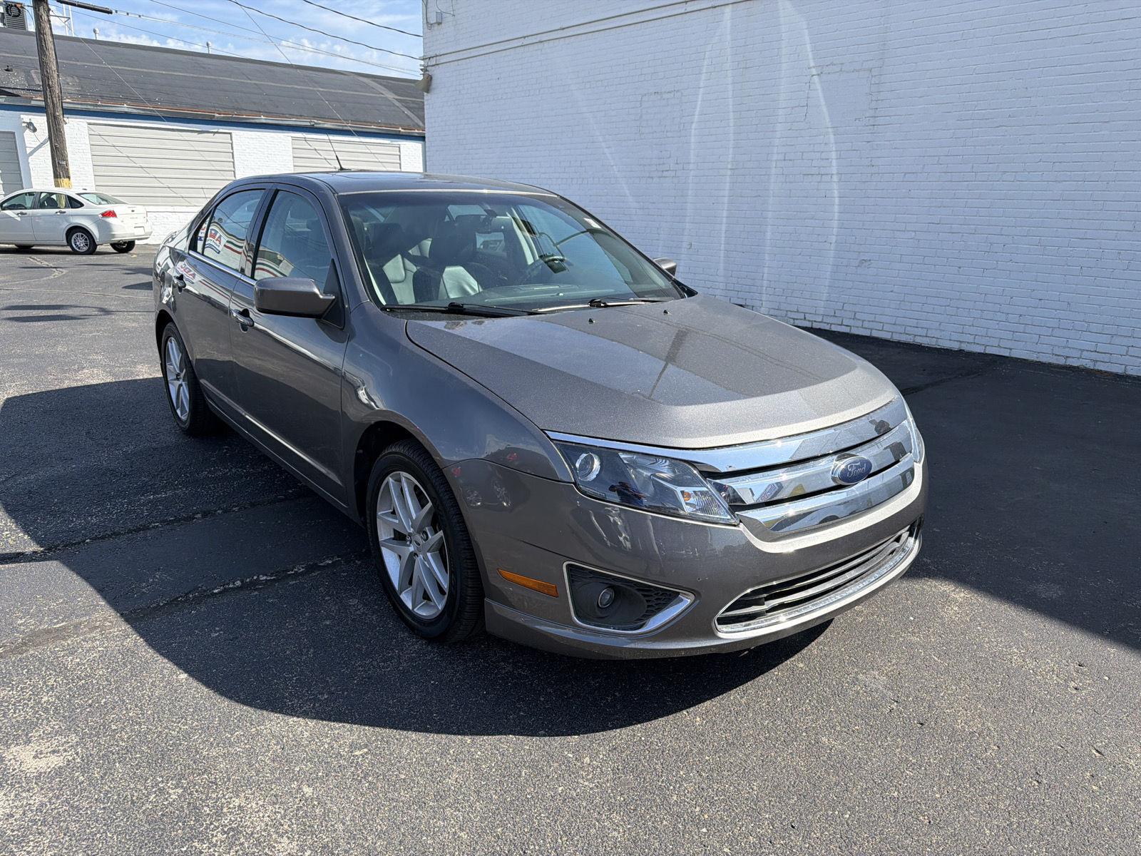 Sterling Gray Metallic 2010 Ford Fusion Sedan Front-Wheel Drive 6-Speed Automatic
