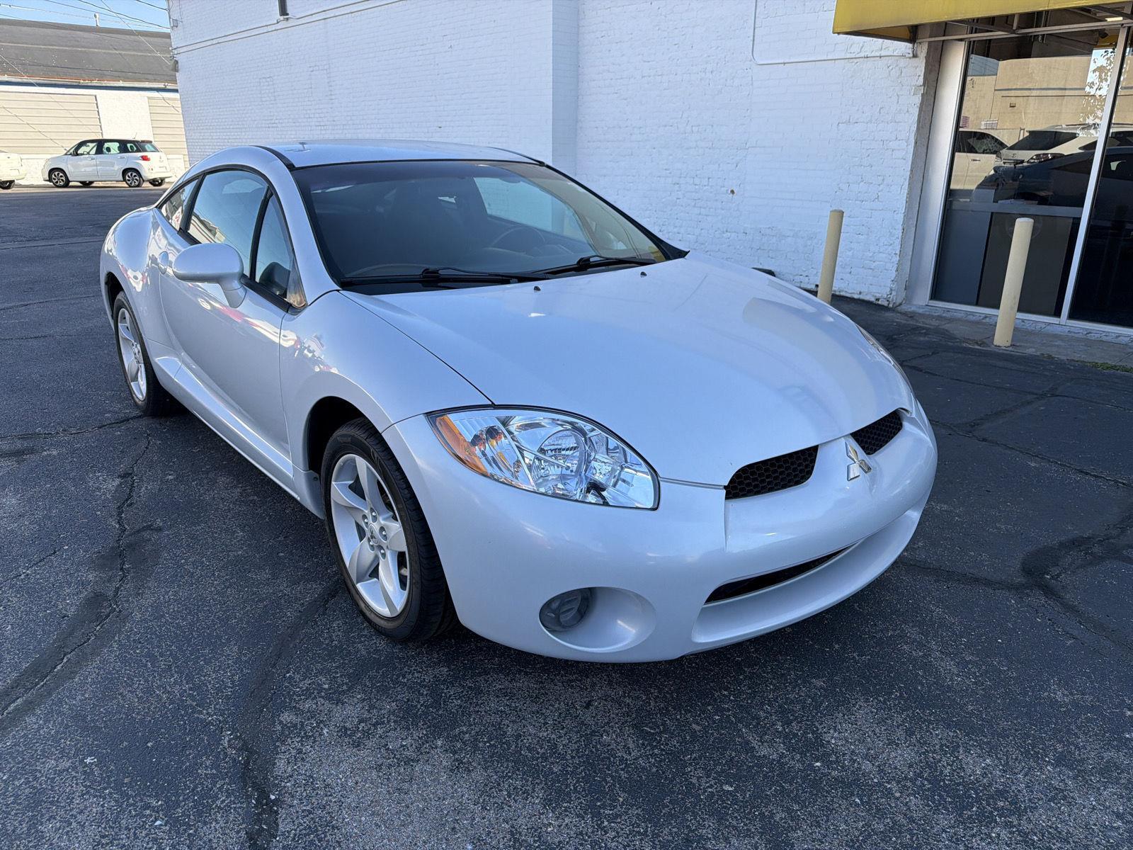 Frost White Pearl 2007 Mitsubishi Eclipse Coupe
