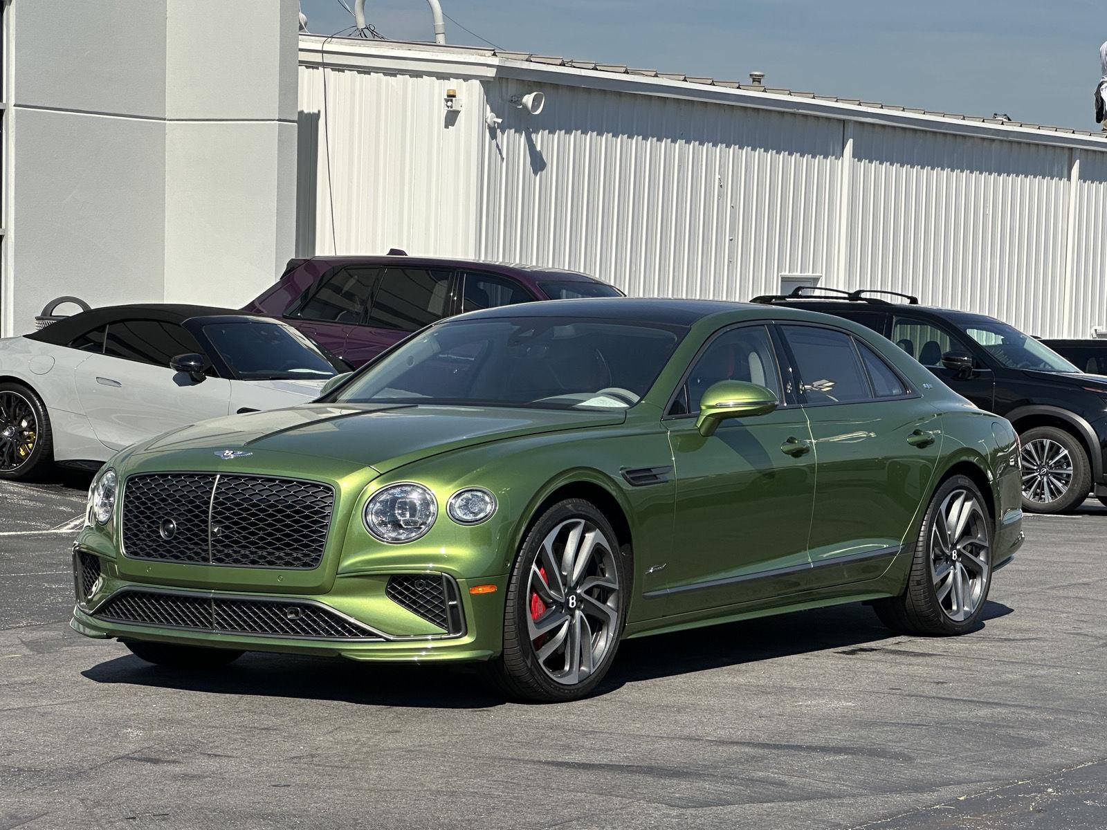Tourmaline Green 2025 Bentley Flying Spur Sedan All-Wheel Drive Automatic