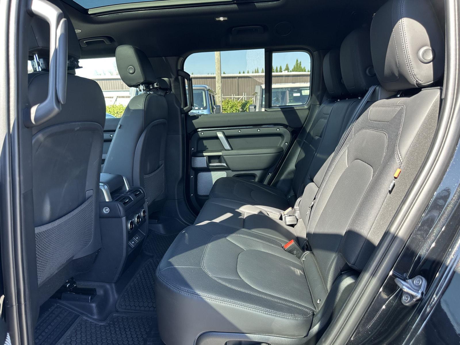 Used 2024 Santorini Black Metallic Land Rover Outbound image 20