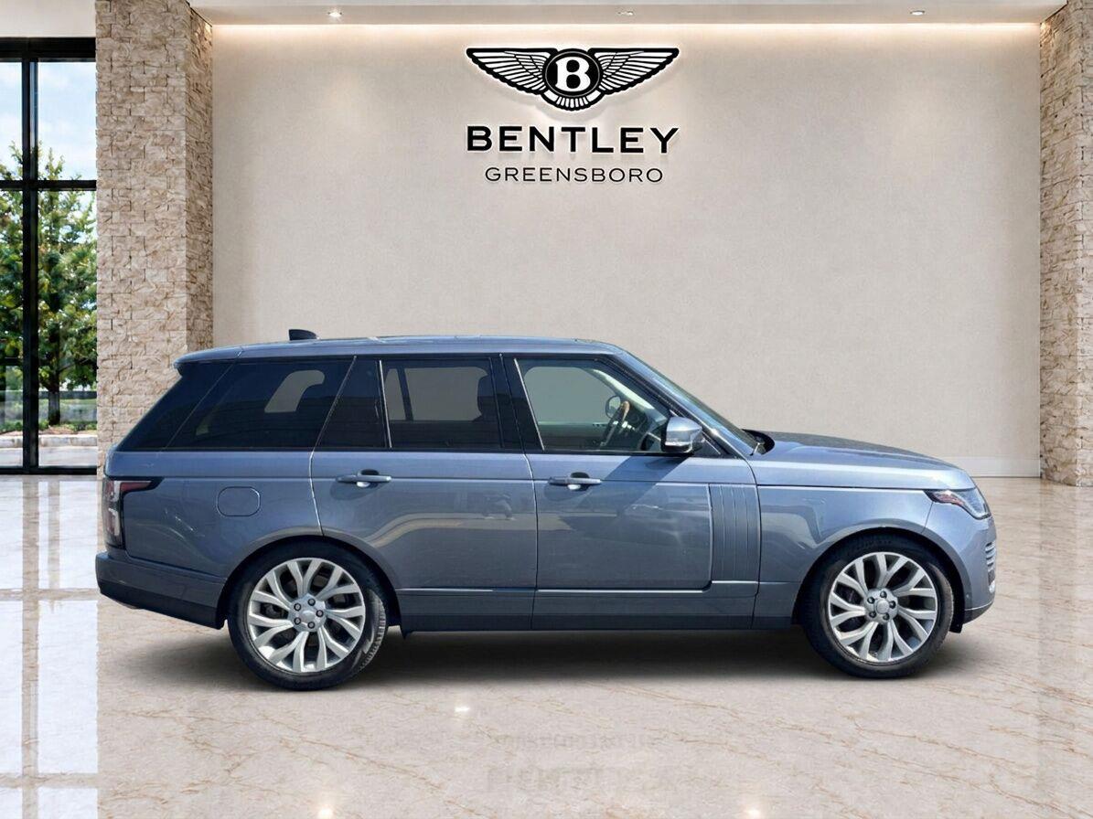 Used 2019 Byron Blue Metallic Land Rover HSE image 6