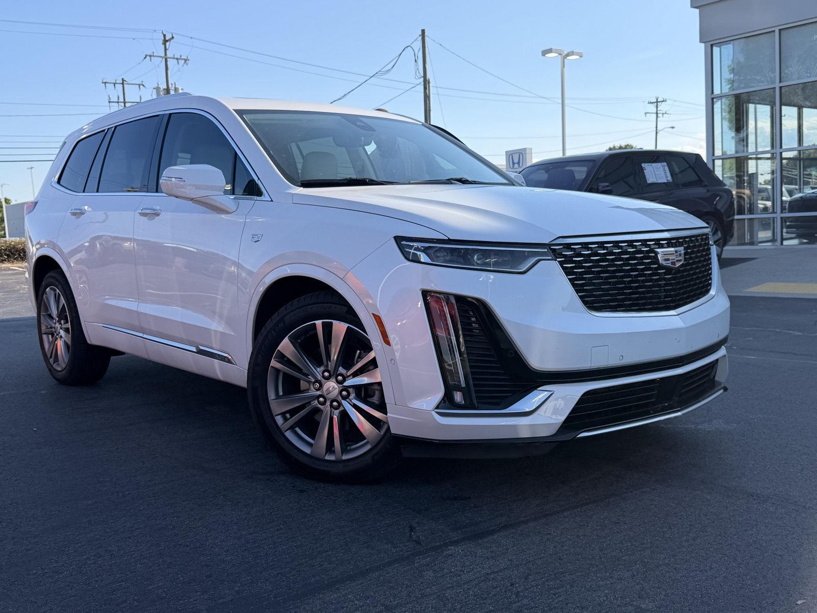 2023 Cadillac XT6 Premium Luxury Auto's photo