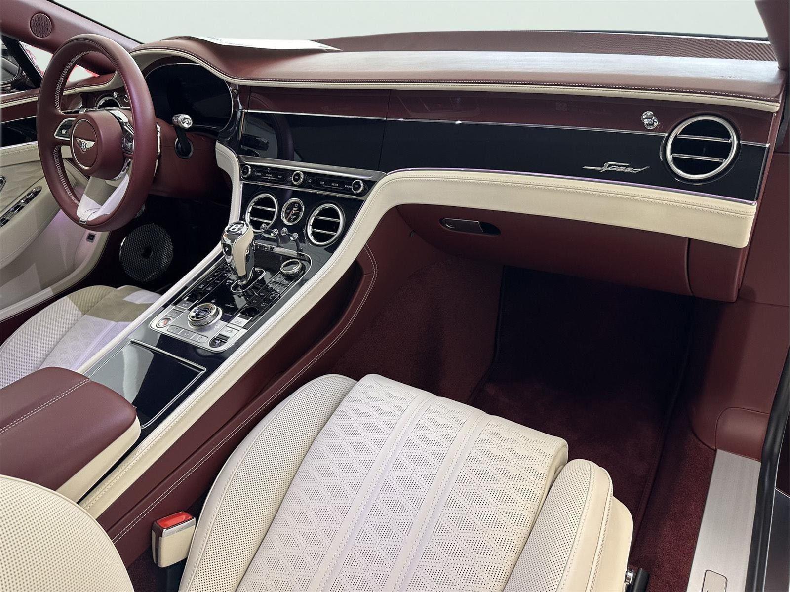 2025 Bentley Continental GTC Speed - Photo 27