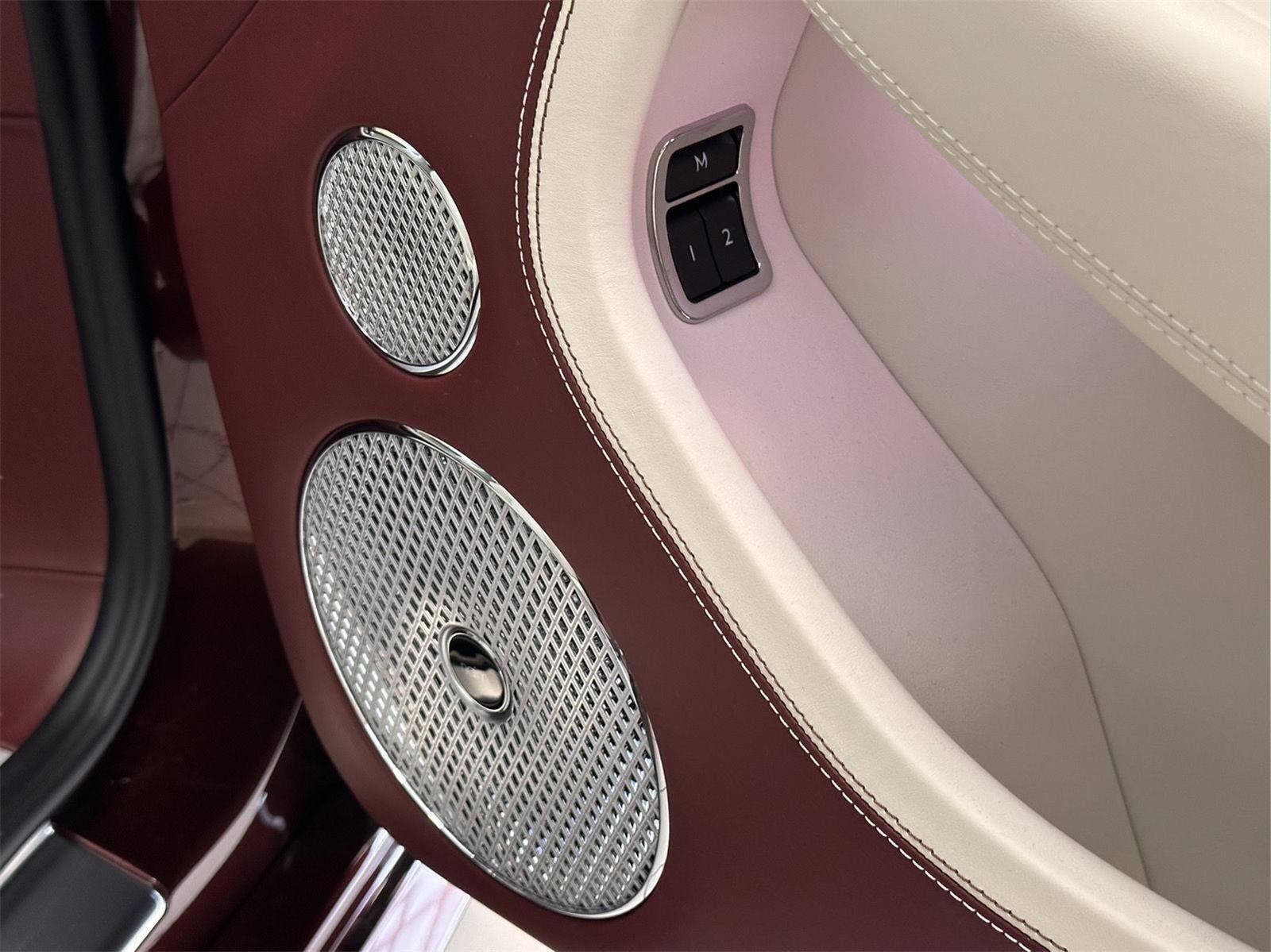 2025 Bentley Continental GTC Speed - Photo 29