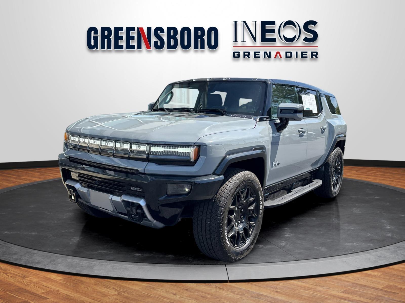 Interstellar White 2025 GMC Hummer EV SUV 2X AWD SUV / Crossover All-Wheel Drive Automatic