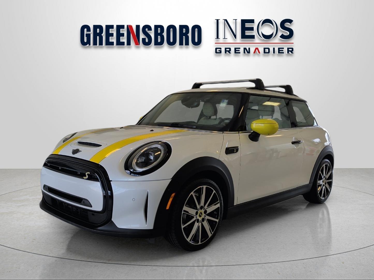Nanuq White Metallic 2023 MINI Cooper Hatchback Front-Wheel Drive Automatic