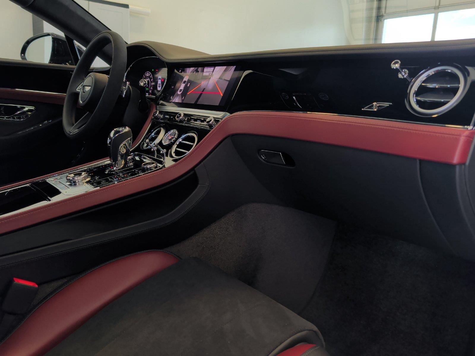 New 2026  BENTLEY  image 2