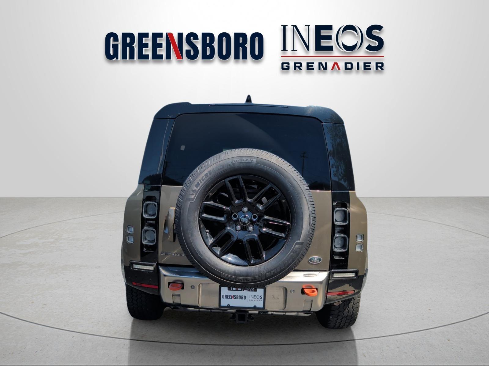 Used 2020 Eiger Grey Metallic Land Rover X image 4