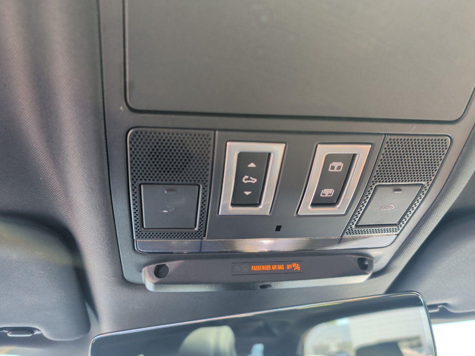 Used 2020 Eiger Grey Metallic Land Rover X image 30