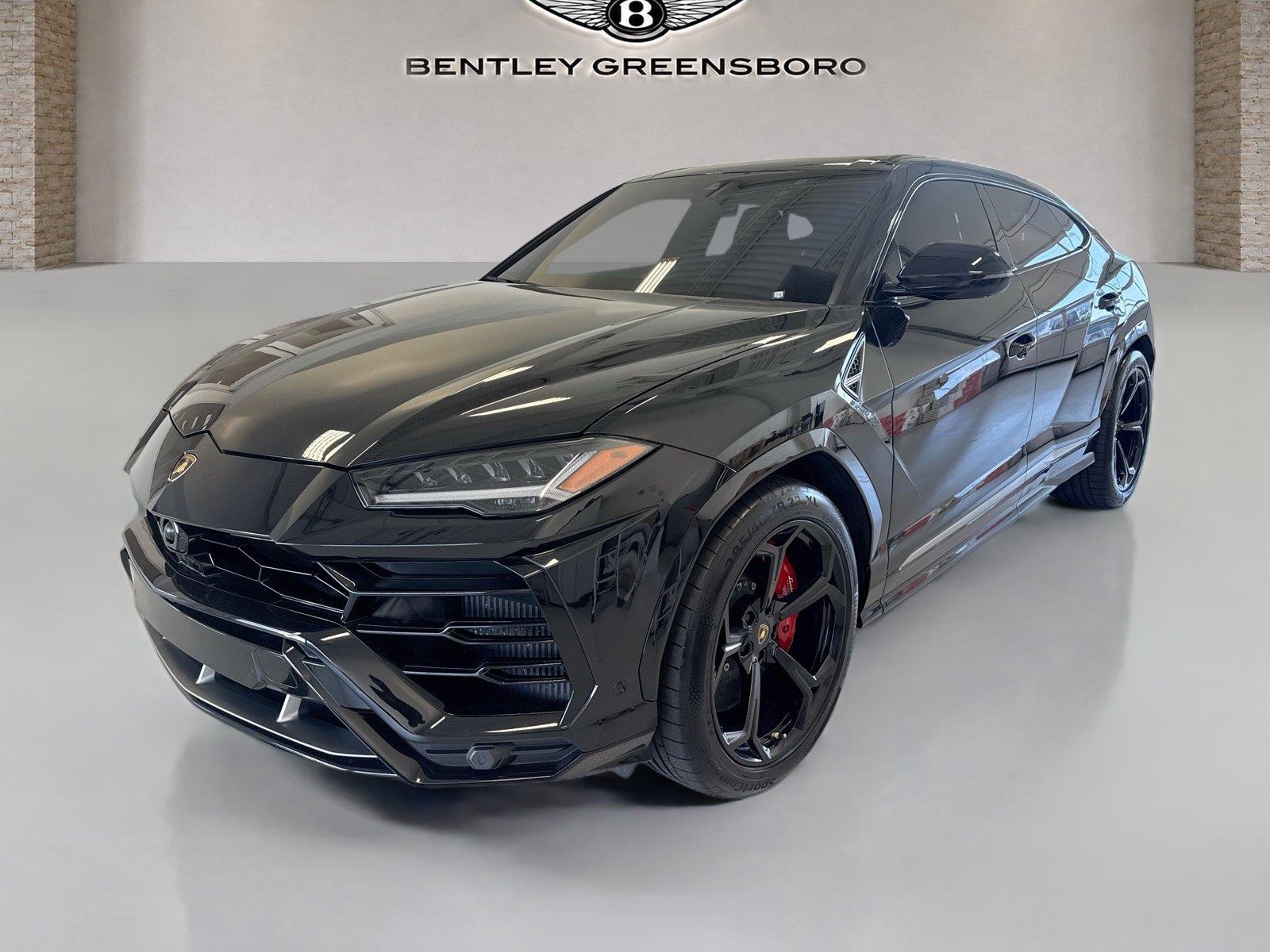 2020 Lamborghini Urus Base