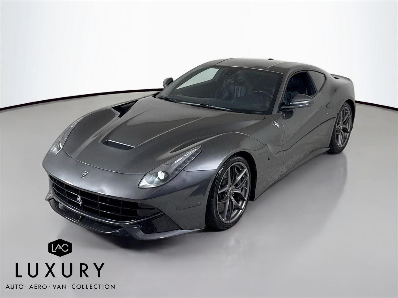 2016 Ferrari F12 Berlinetta Berlinetta photo 2