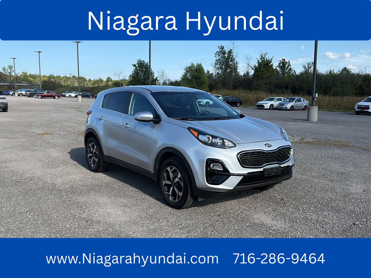 Sparkling Silver 2022 Kia Sportage LX AWD SUV / Crossover All-Wheel Drive Automatic