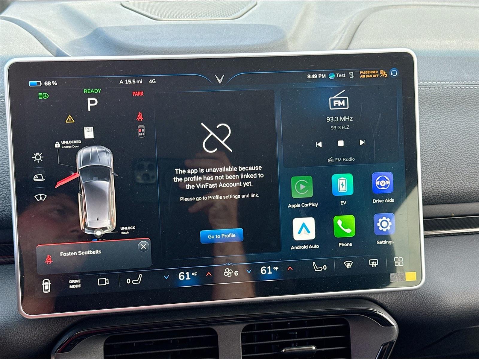 2025 VinFast VF 8 Eco - Photo 13