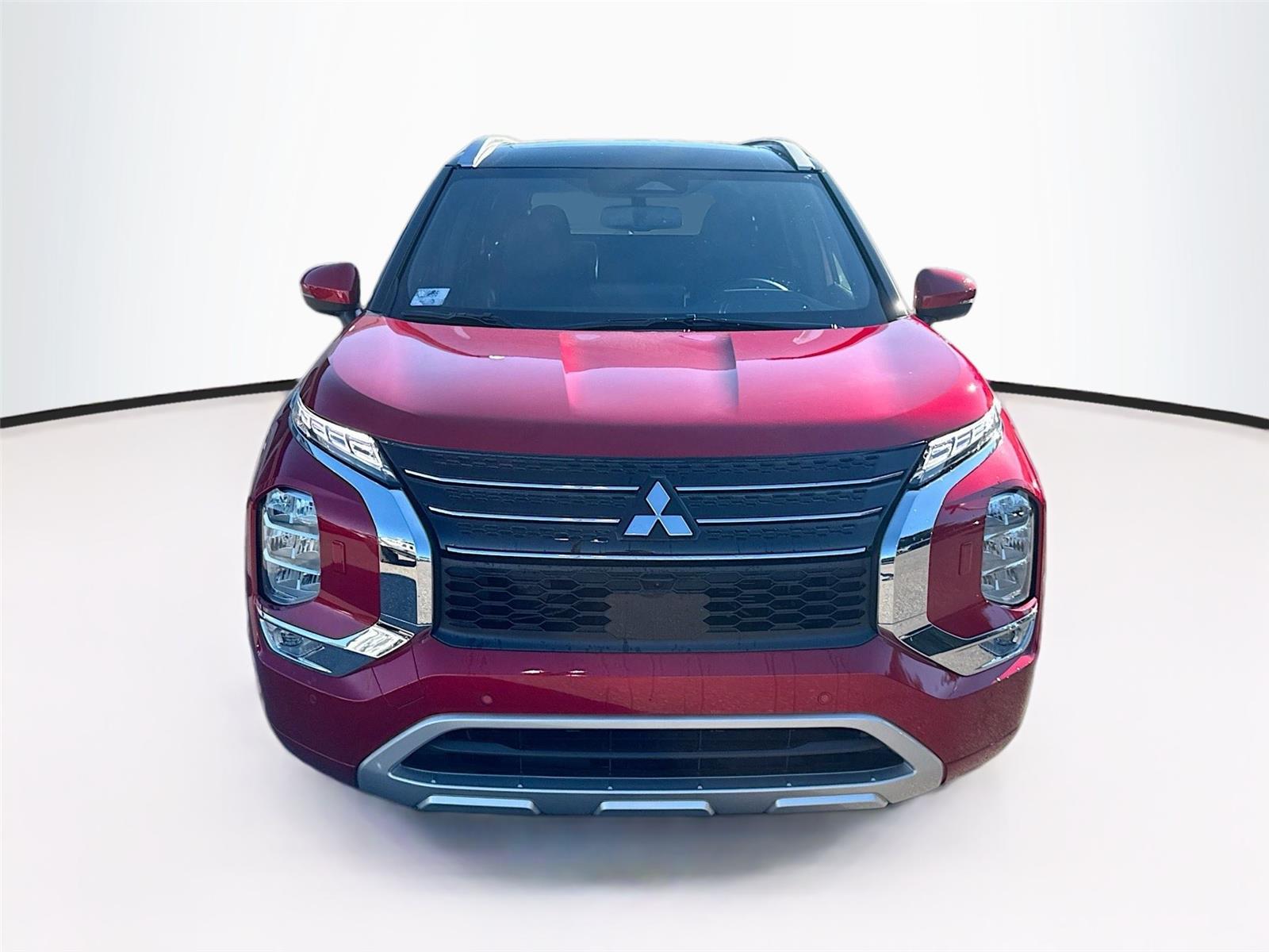 2025 Mitsubishi Outlander Plug-in Hybrid SEL - Photo 3
