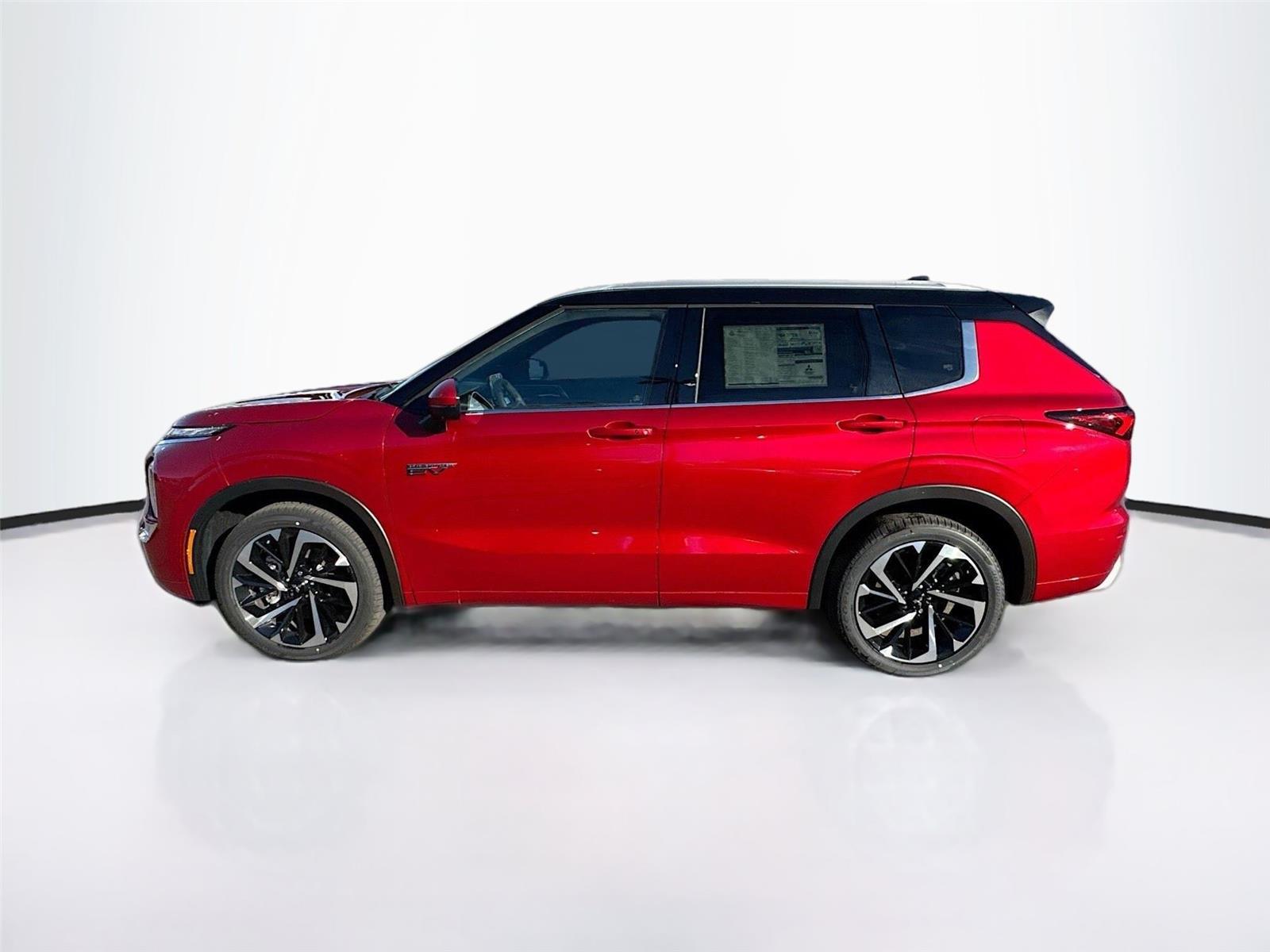 2025 Mitsubishi Outlander Plug-in Hybrid SEL - Photo 4