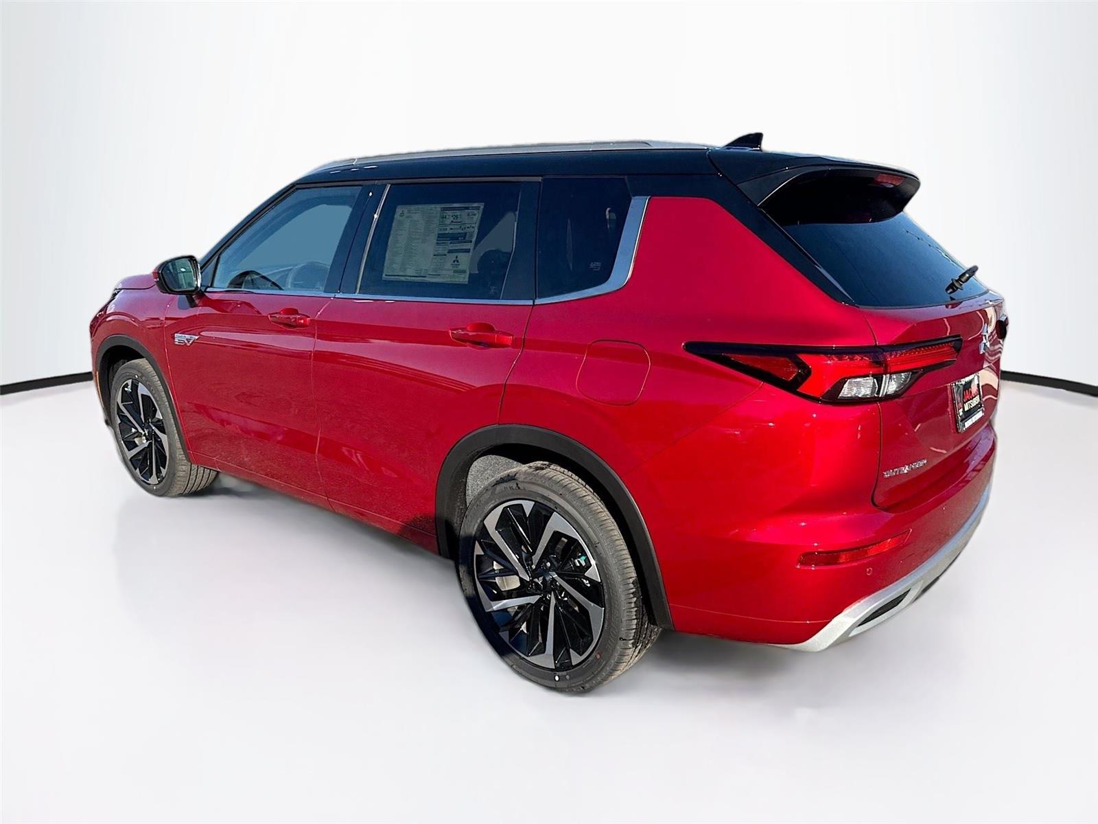 2025 Mitsubishi Outlander Plug-in Hybrid SEL - Photo 5