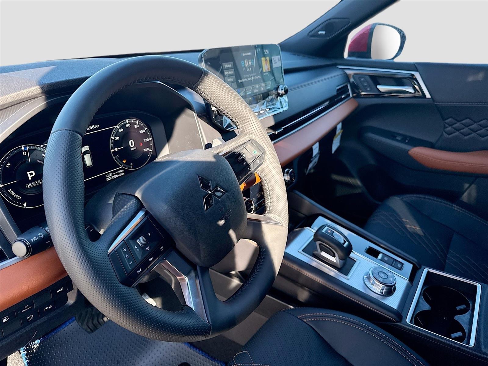 2025 Mitsubishi Outlander Plug-in Hybrid SEL - Photo 9