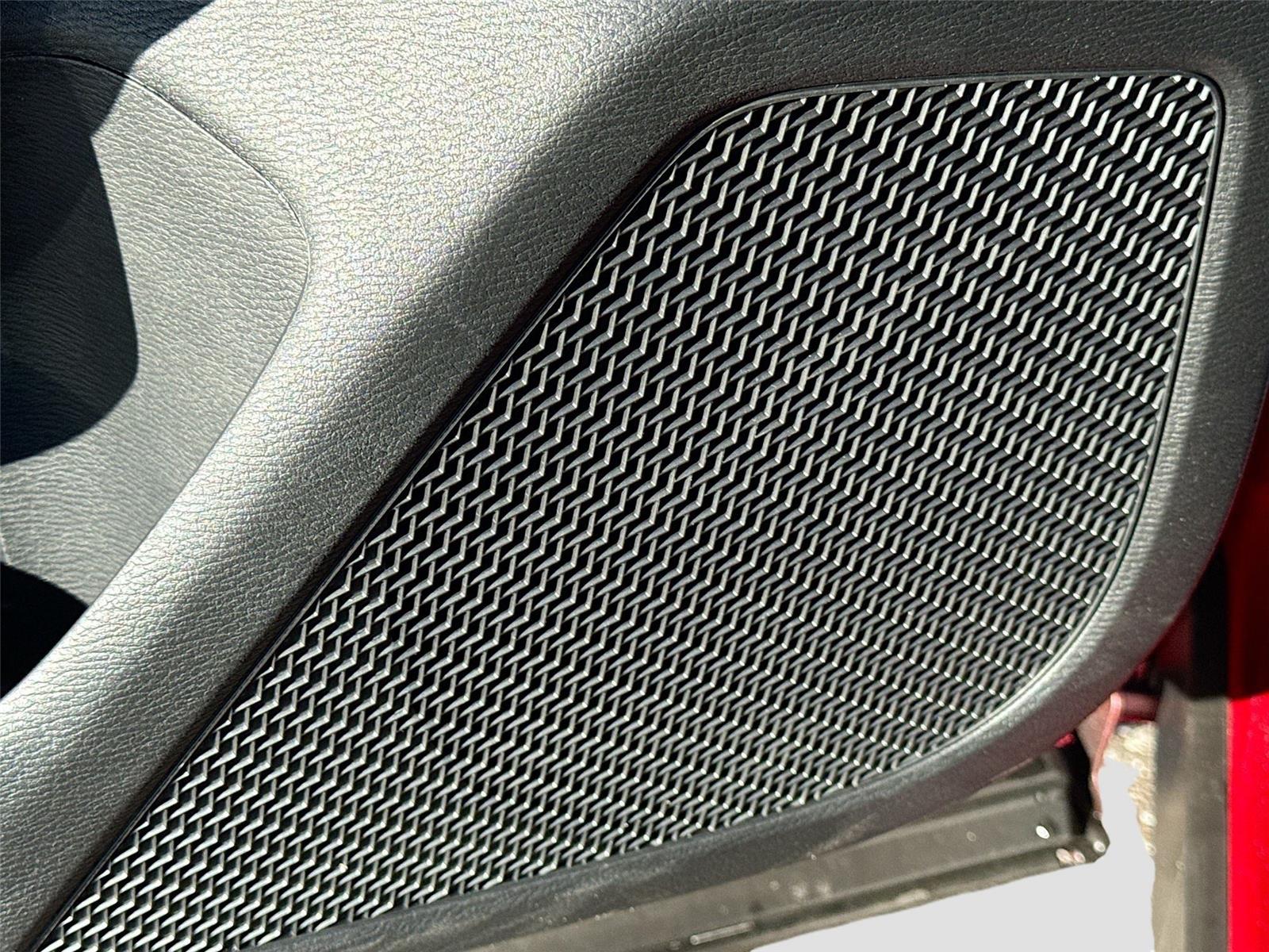 2025 Mitsubishi Outlander Plug-in Hybrid SEL - Photo 19