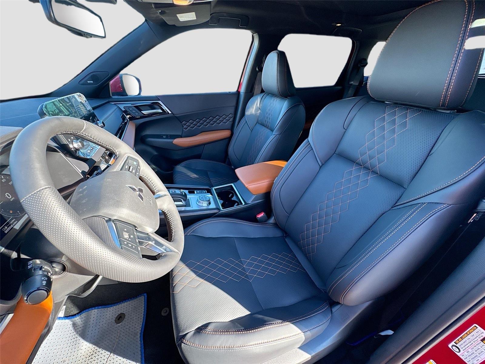 2025 Mitsubishi Outlander Plug-in Hybrid SEL - Photo 21