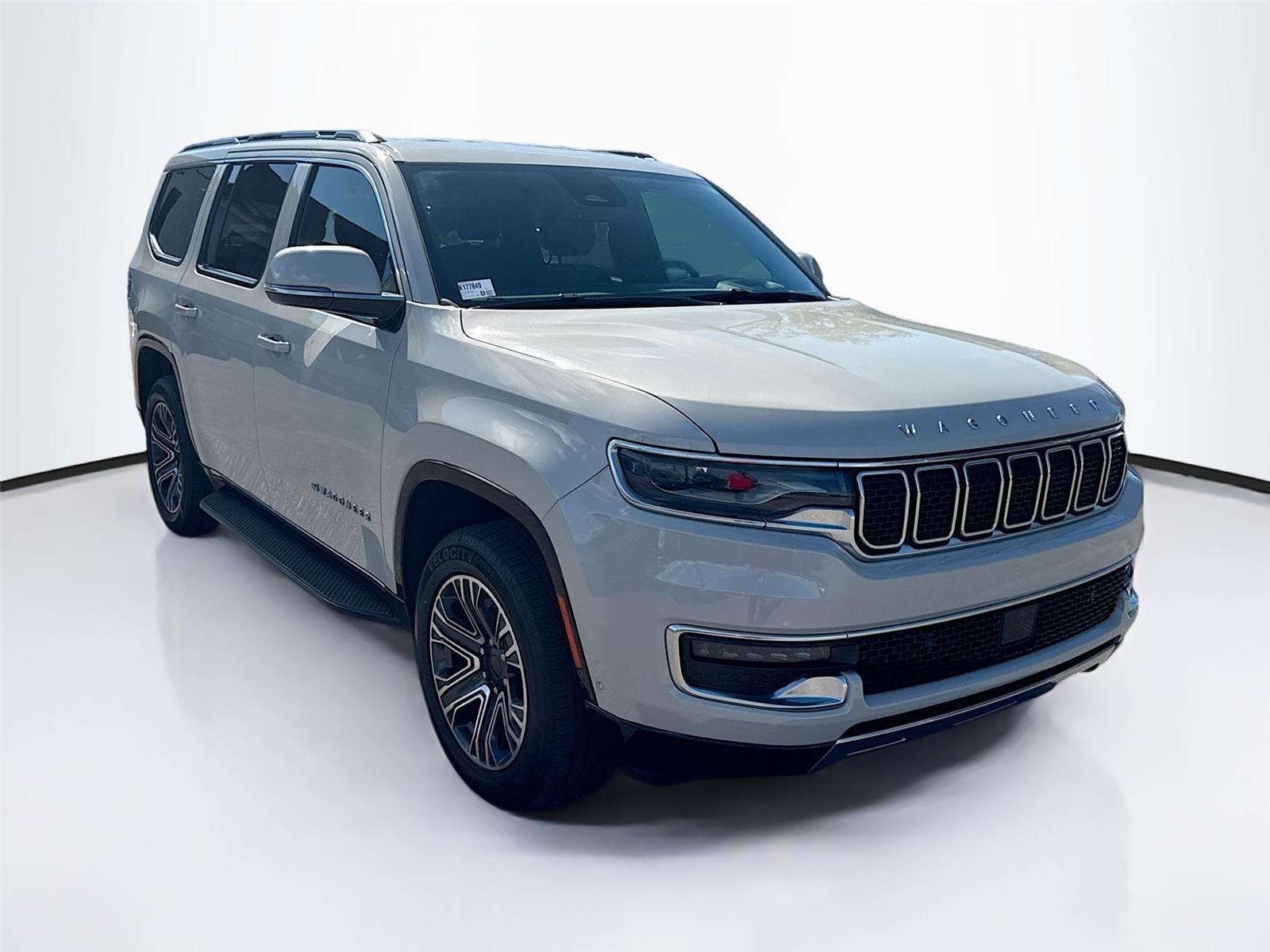 2022 Jeep Wagoneer Series III's photo