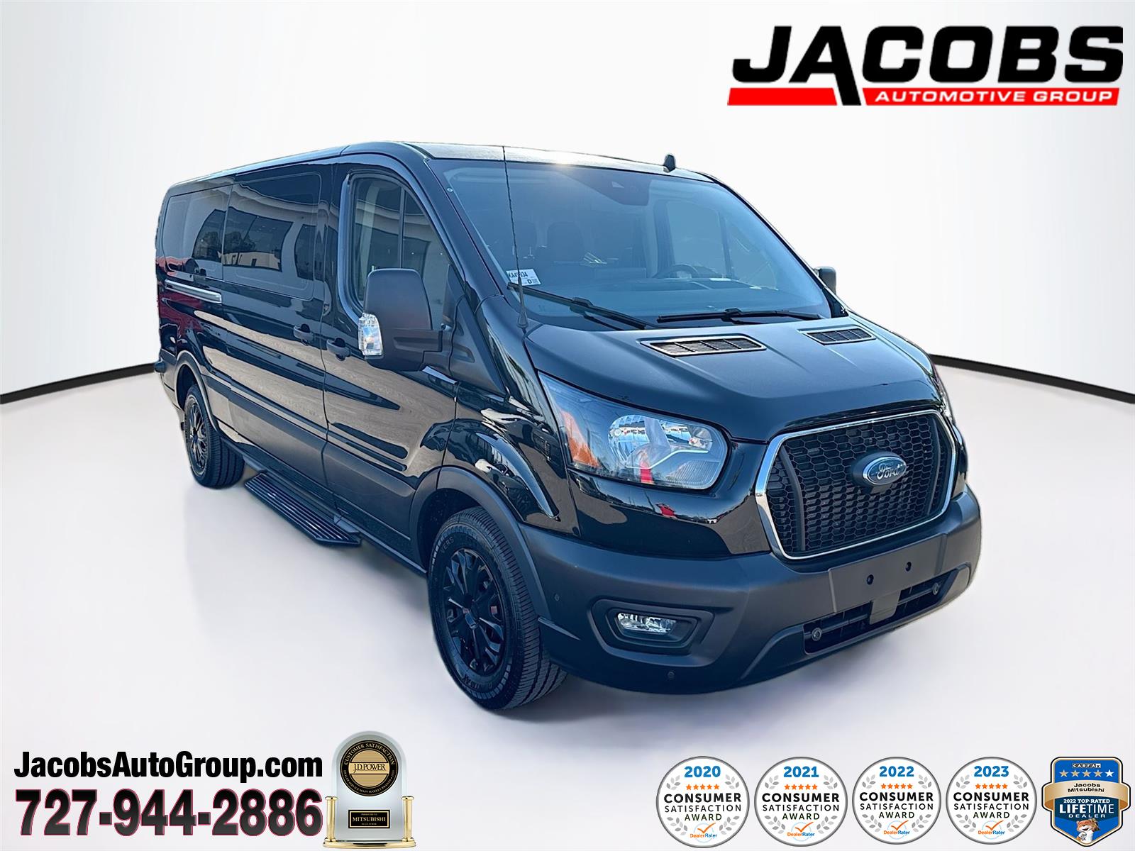 2024 Ford Transit Passenger 350 XLT Low Roof LB RWD