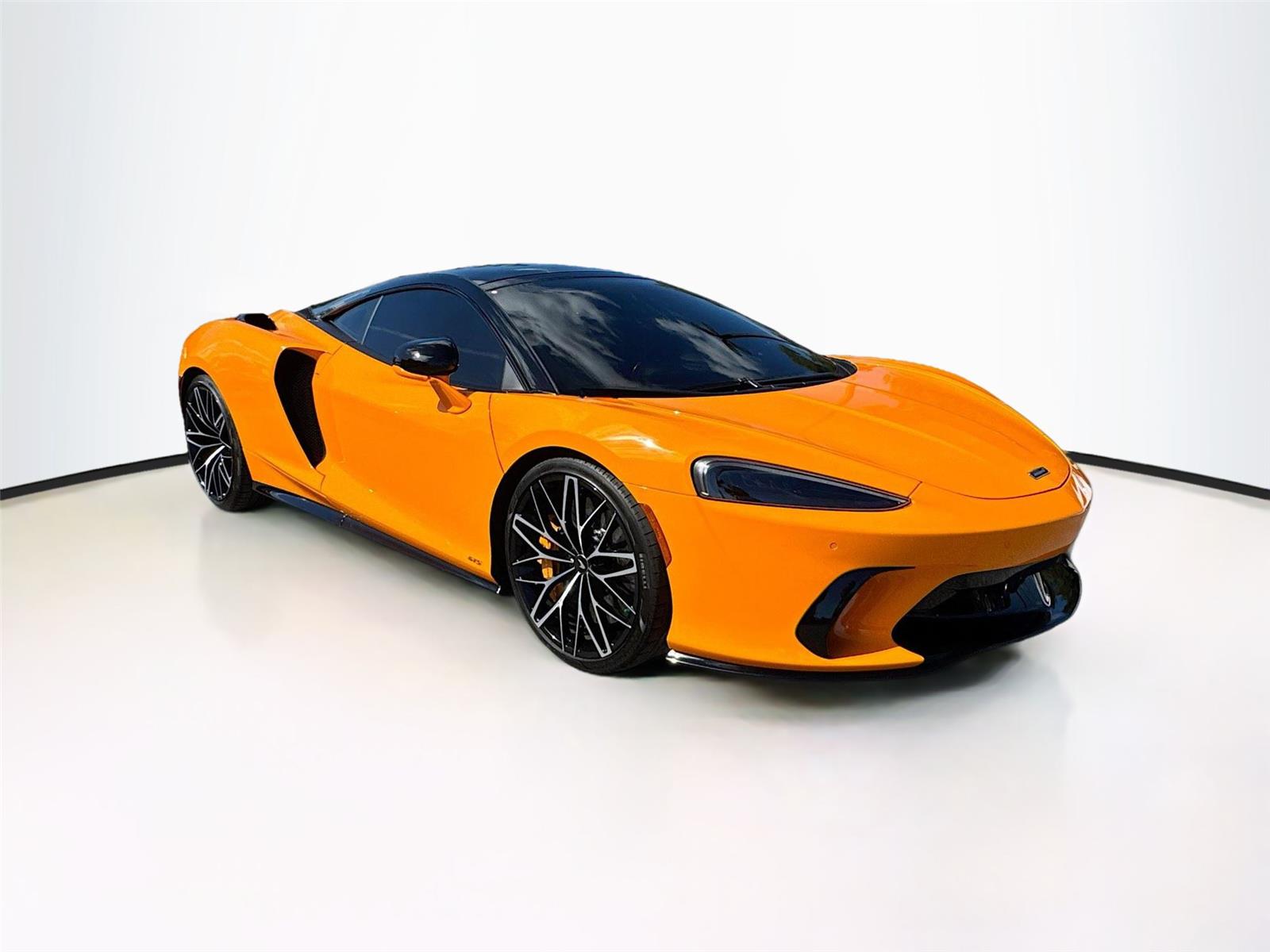2025 McLaren GTS Base's photo