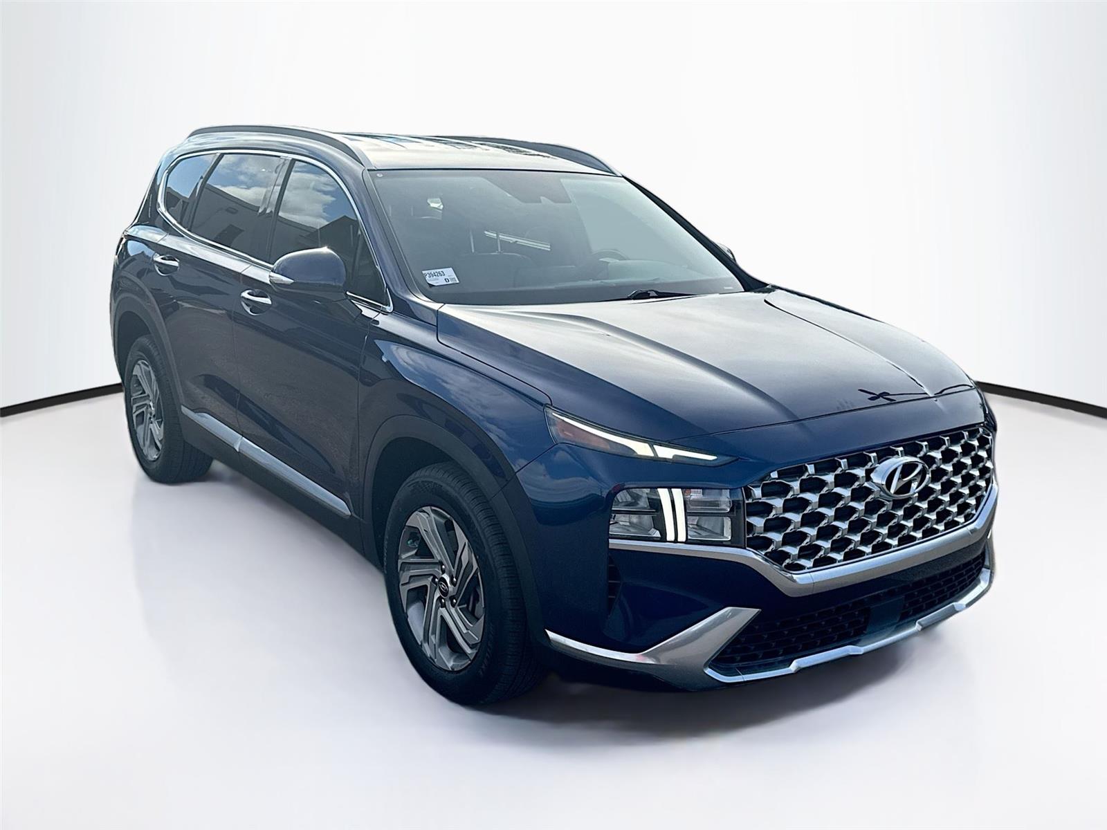 2022 Hyundai Santa Fe SEL's photo