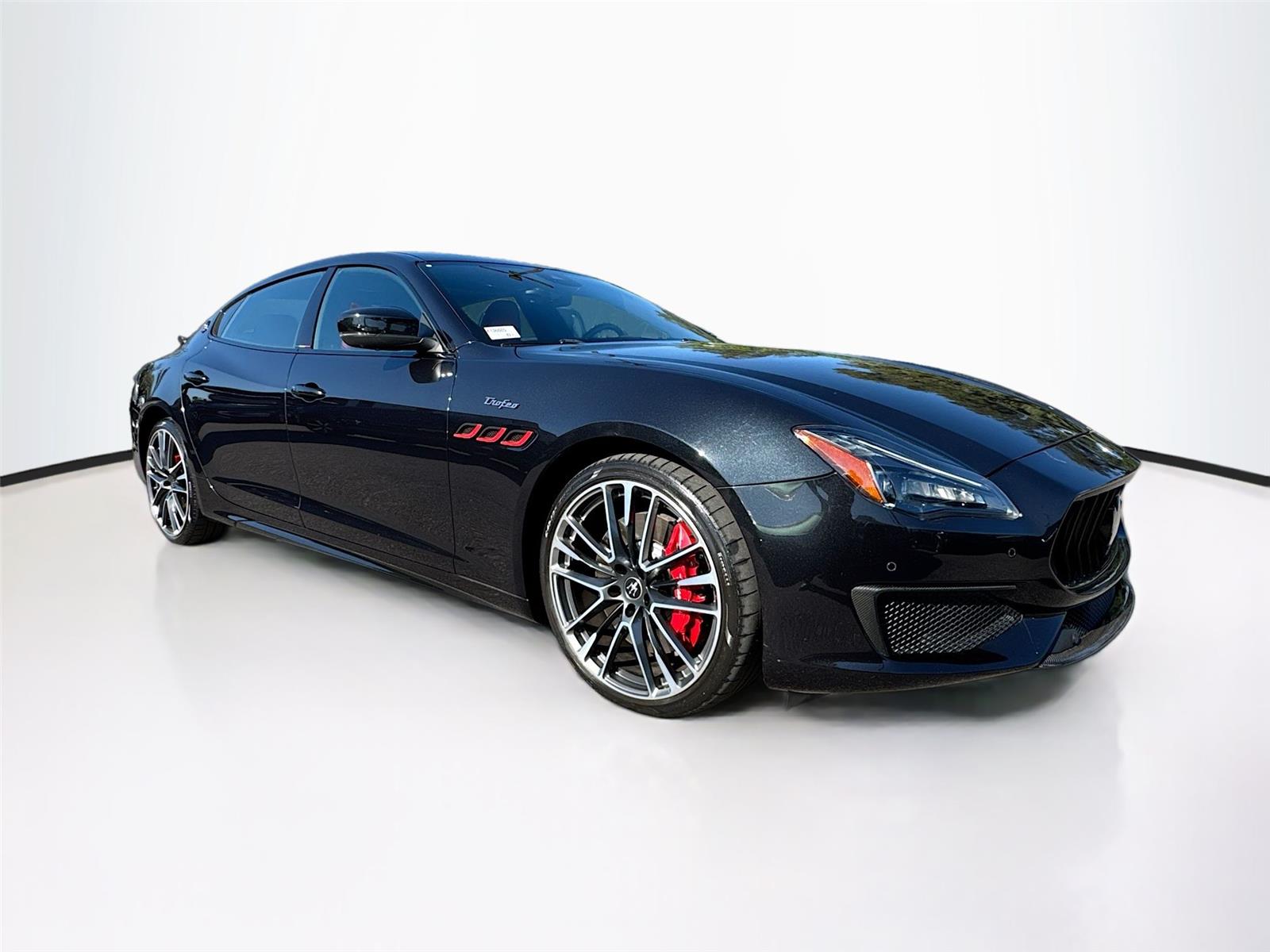 2021 Maserati Quattroporte Trofeo's photo